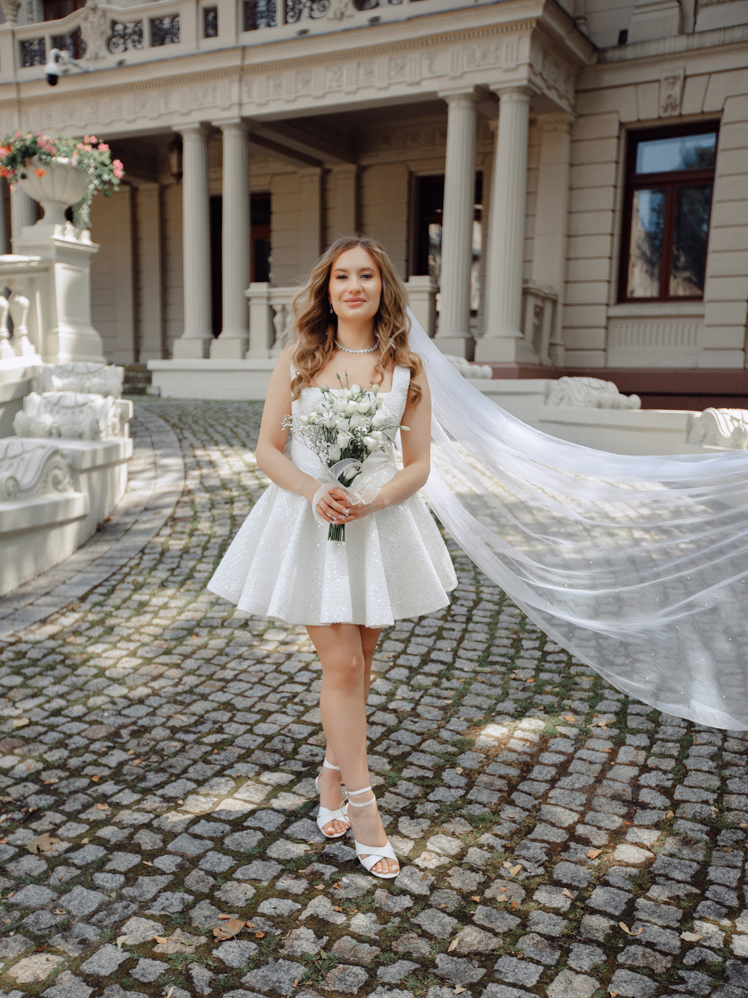 Ślubna sesja zdjęciowa w Pałacu Poznańskiego-Muzeum Miasta Łodzi. Свадебный фотограф Варшава Лодзь Польша Елена Юцова