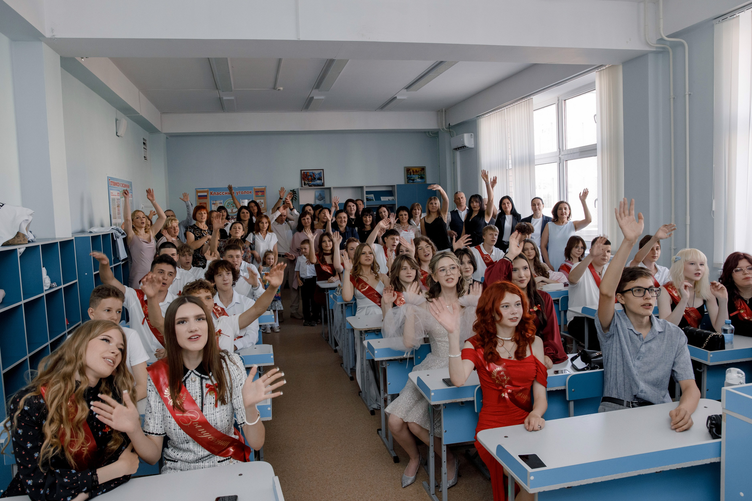 Выпускной школа 107 г Краснодар. Выпускные альбомы в Краснодарском крае