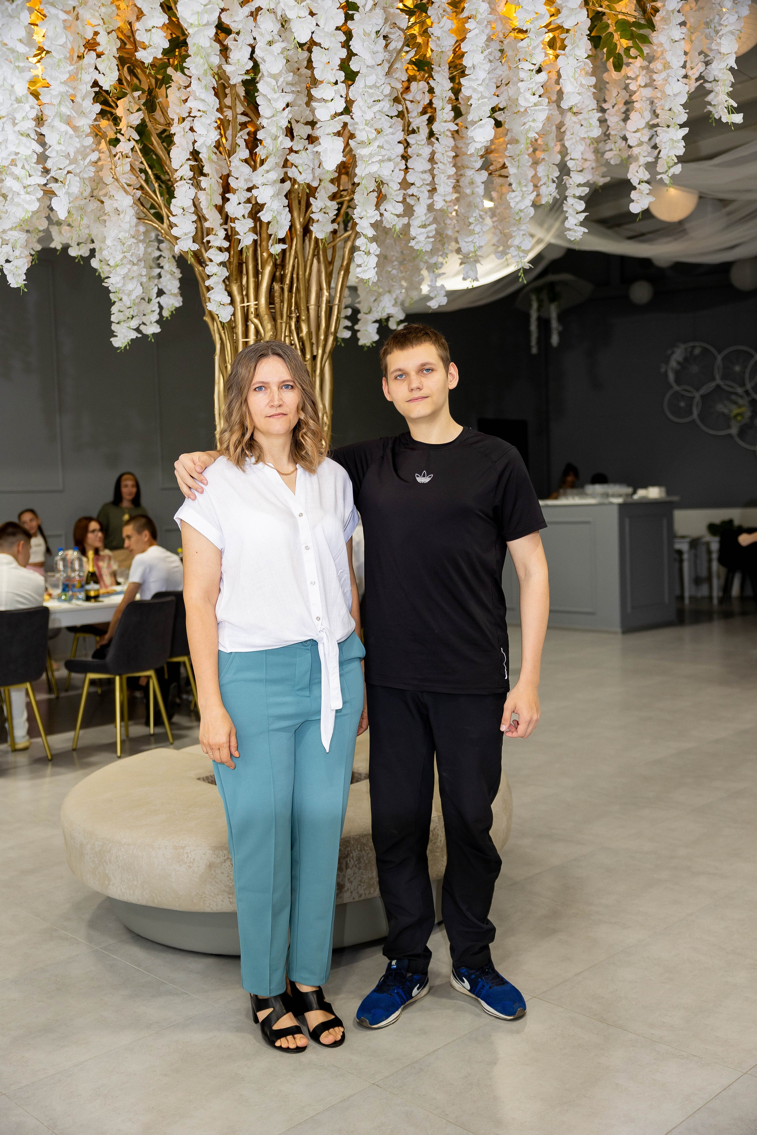 Школа 9 выпуск 2025. Выпускные альбомы в Краснодарском крае