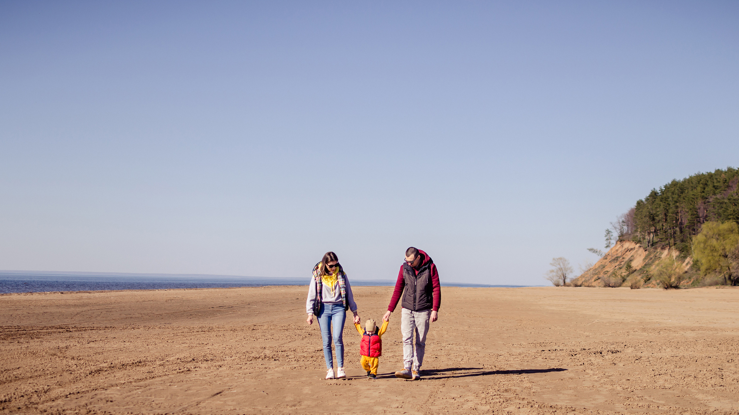 Прогулка по пляжу. Бжицких Виталий — фотограф г. Ульяновск