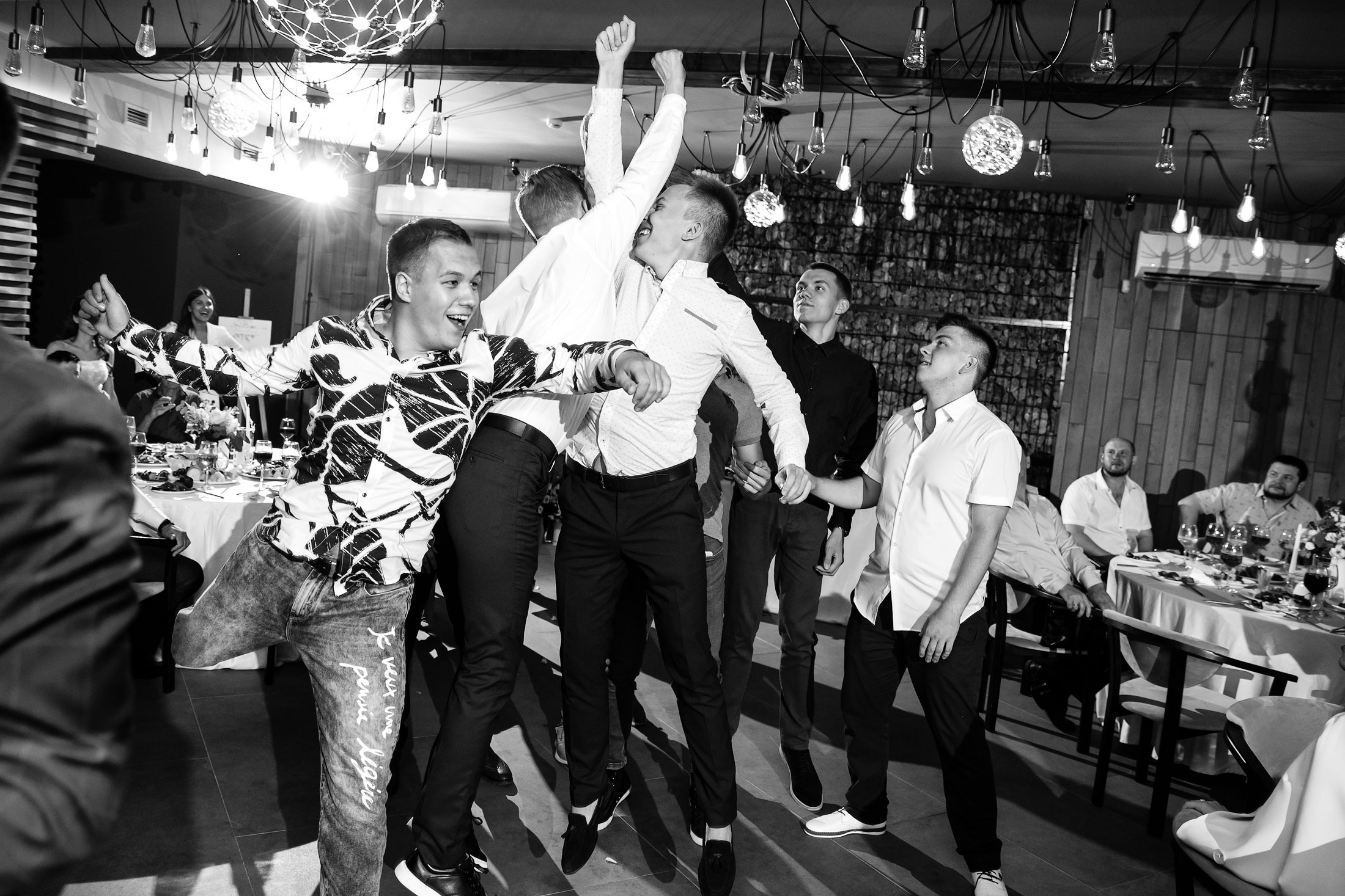 Вадим и Полина. Свадебный фотограф Михаил Симонов