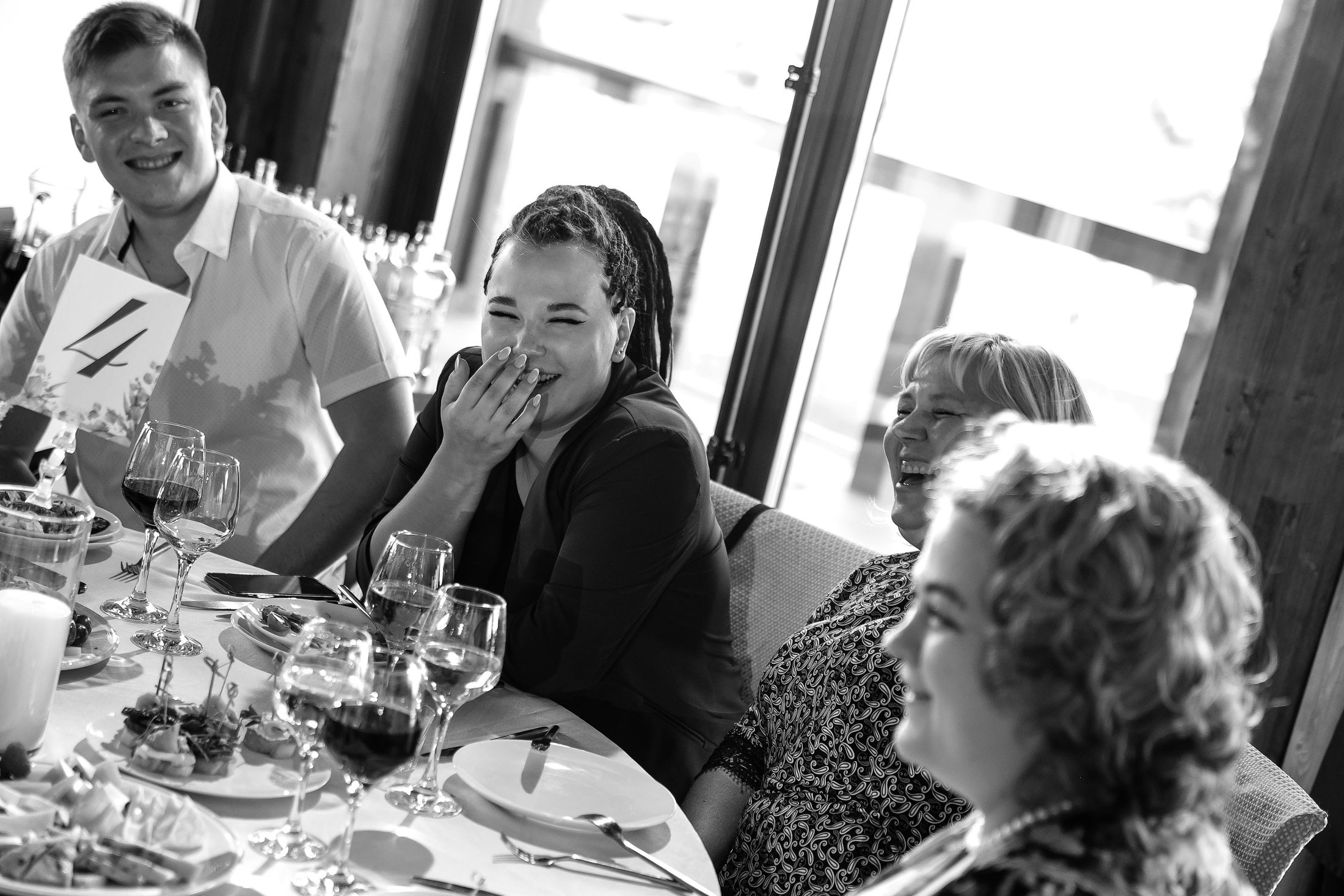 Вадим и Полина. Свадебный фотограф Михаил Симонов