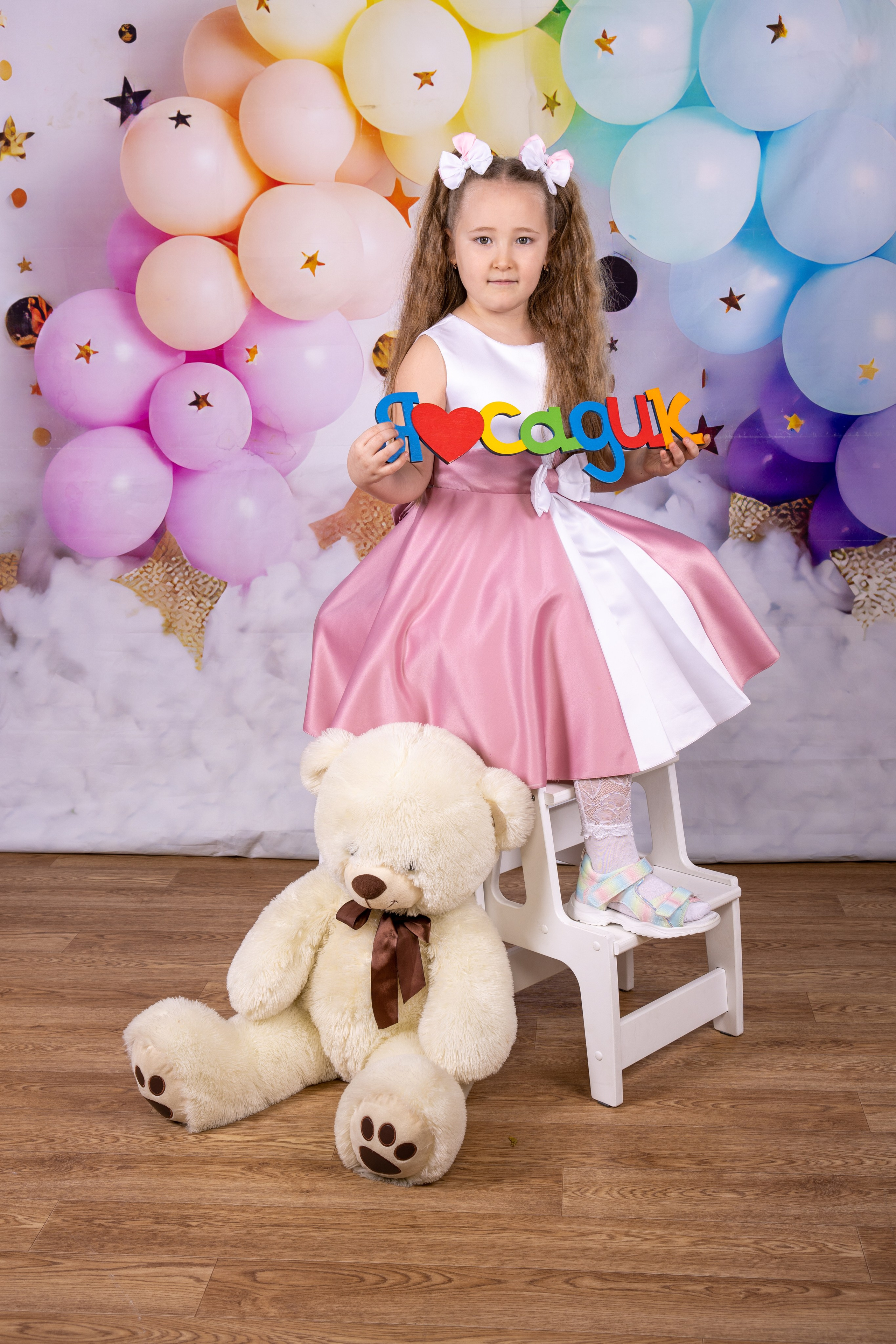 Фоны для фотосессий. Выпускные альбомы на заказ Нягань (фотокнигиназаказнягань)