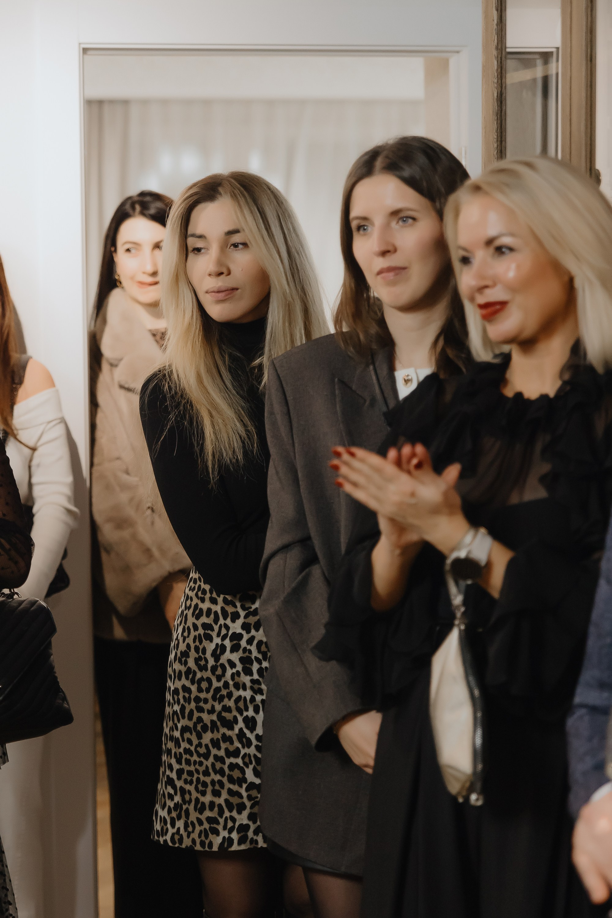 Открытие нового пространства интерьерного салона L. DECO в феврале 2025. L. Deco интерьерный салон. Краски/обои/лепной декор