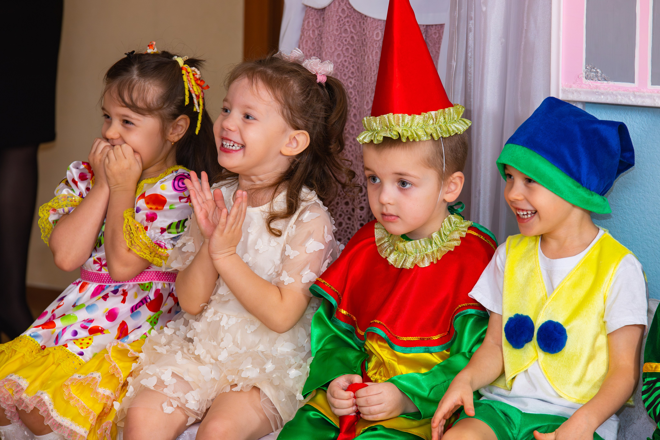 Новогодний утренник детский садик № 21. Фотограф Александр Поздняков  Новосибирск