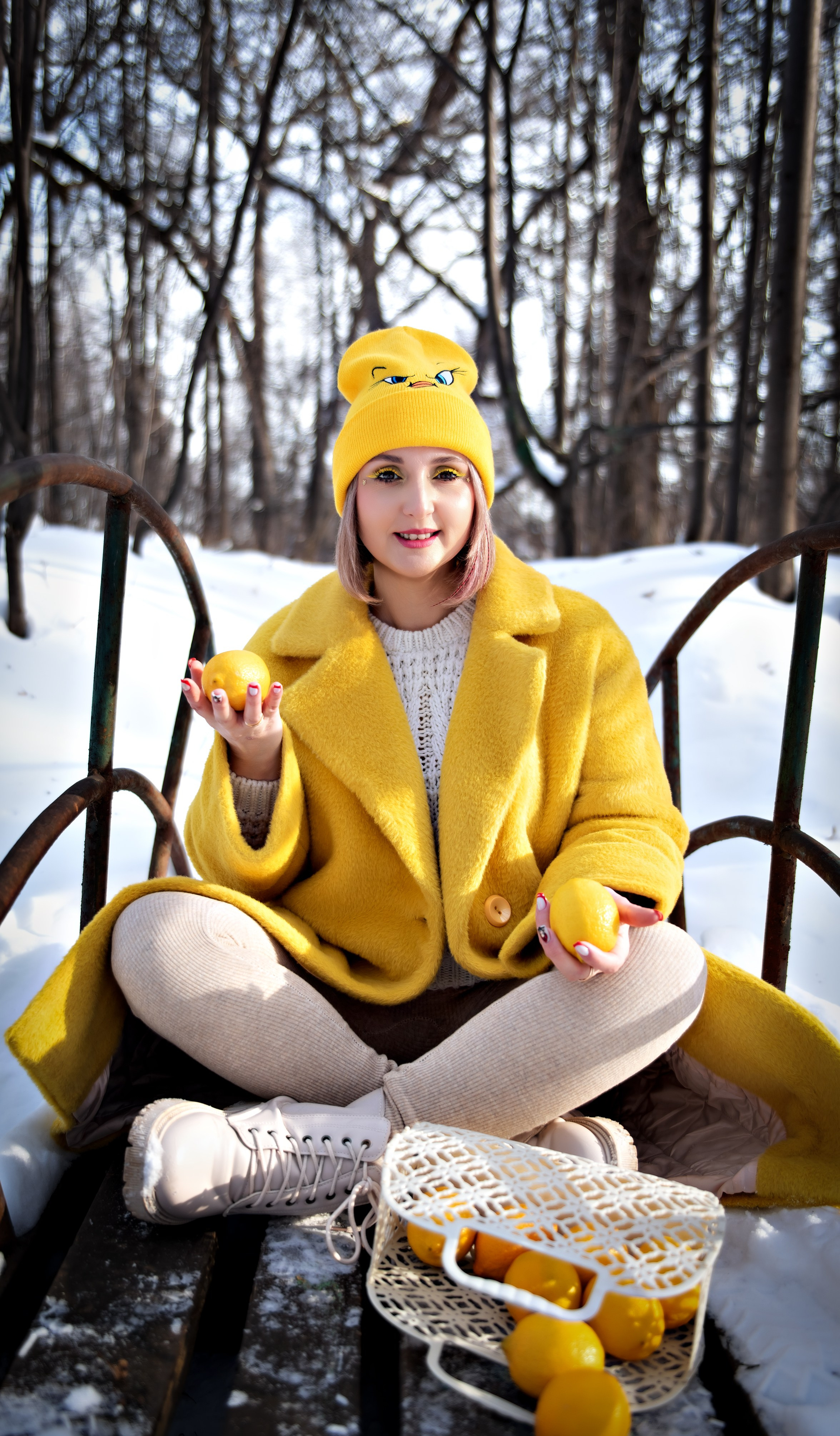 Индивидуальна и портретная фотосессия для Евгении, прогулка в зимнем лесу санатория Дальняя Дача. Семейный и портретный фотограф Кыштым Челябинск Марина Шигапова