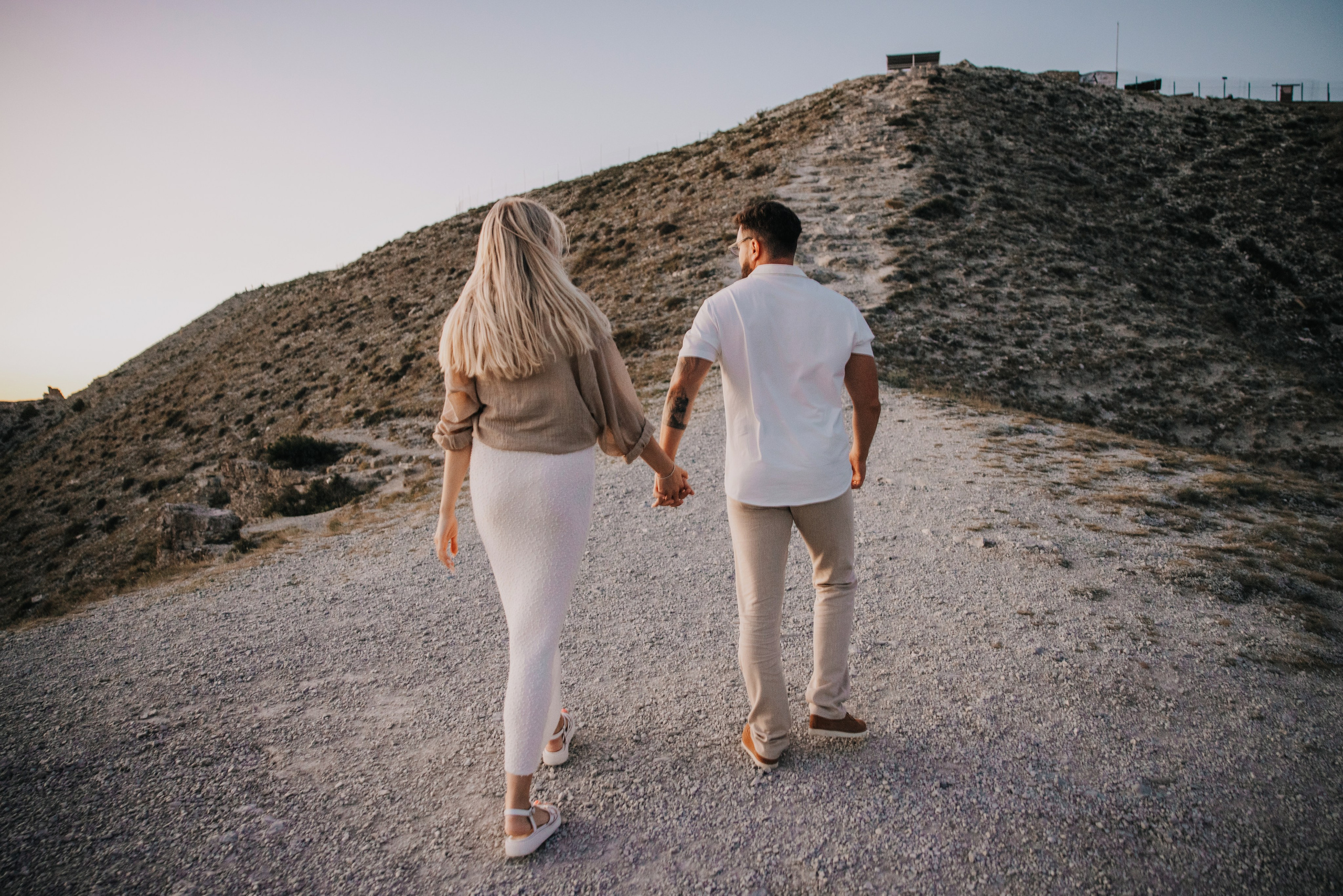 Фотосессия в горах прекрасной пары АРТЕМ & АЛЕСЯ. Свадебный фотограф в Махачкале Иван Айвазян