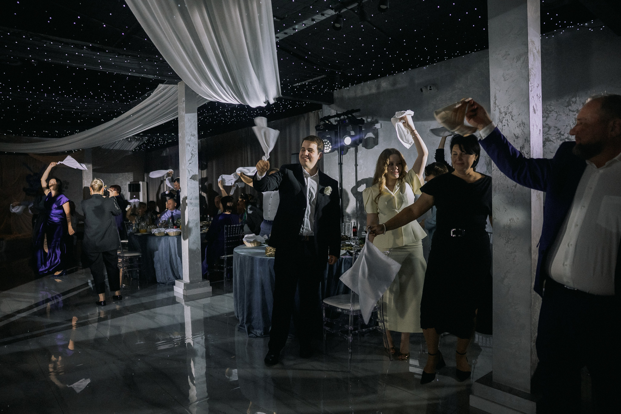 Даниил и Алина. Вечер любви. Свадебная фотография. Арина Рубах