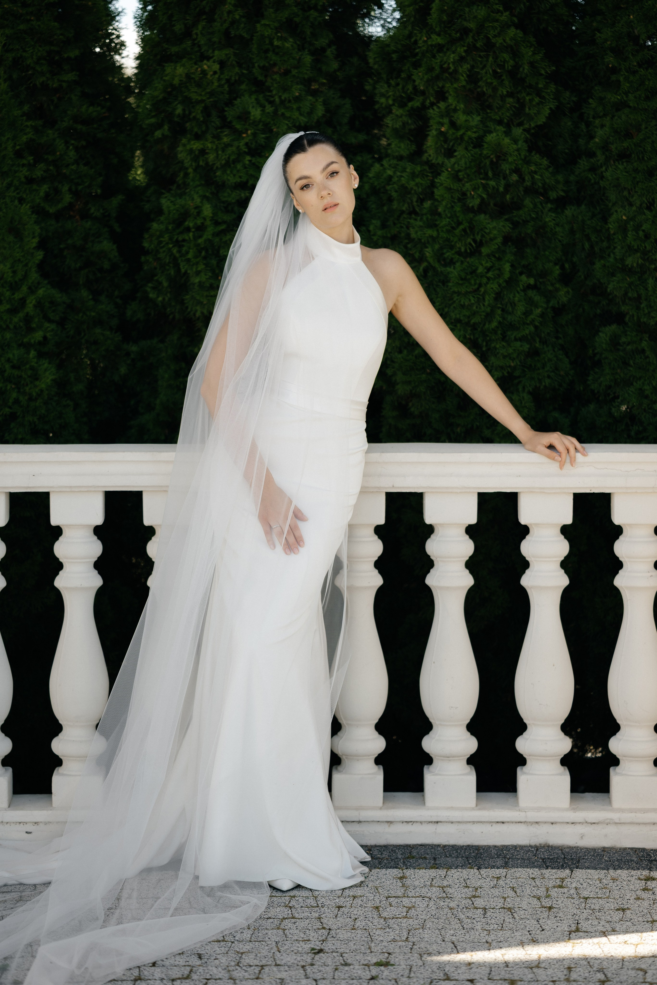 Wedding day in VERSAL PARK. Wedding PHOTOGRAPHER Andrew Vnukov