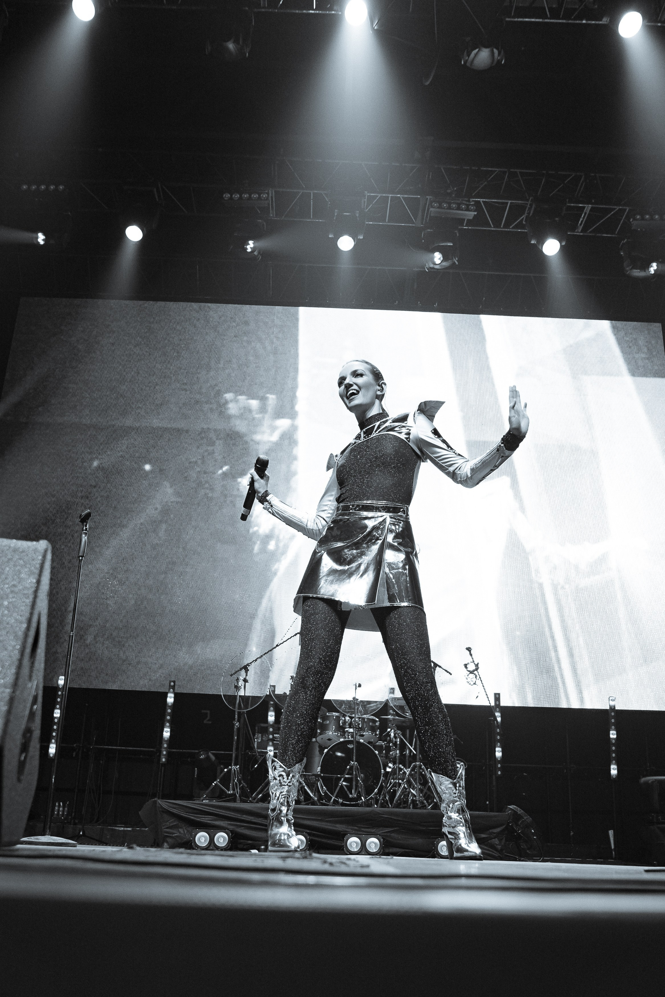 «Сцена» — FeelMe. Студия коммерческой фотографии в Москве и области