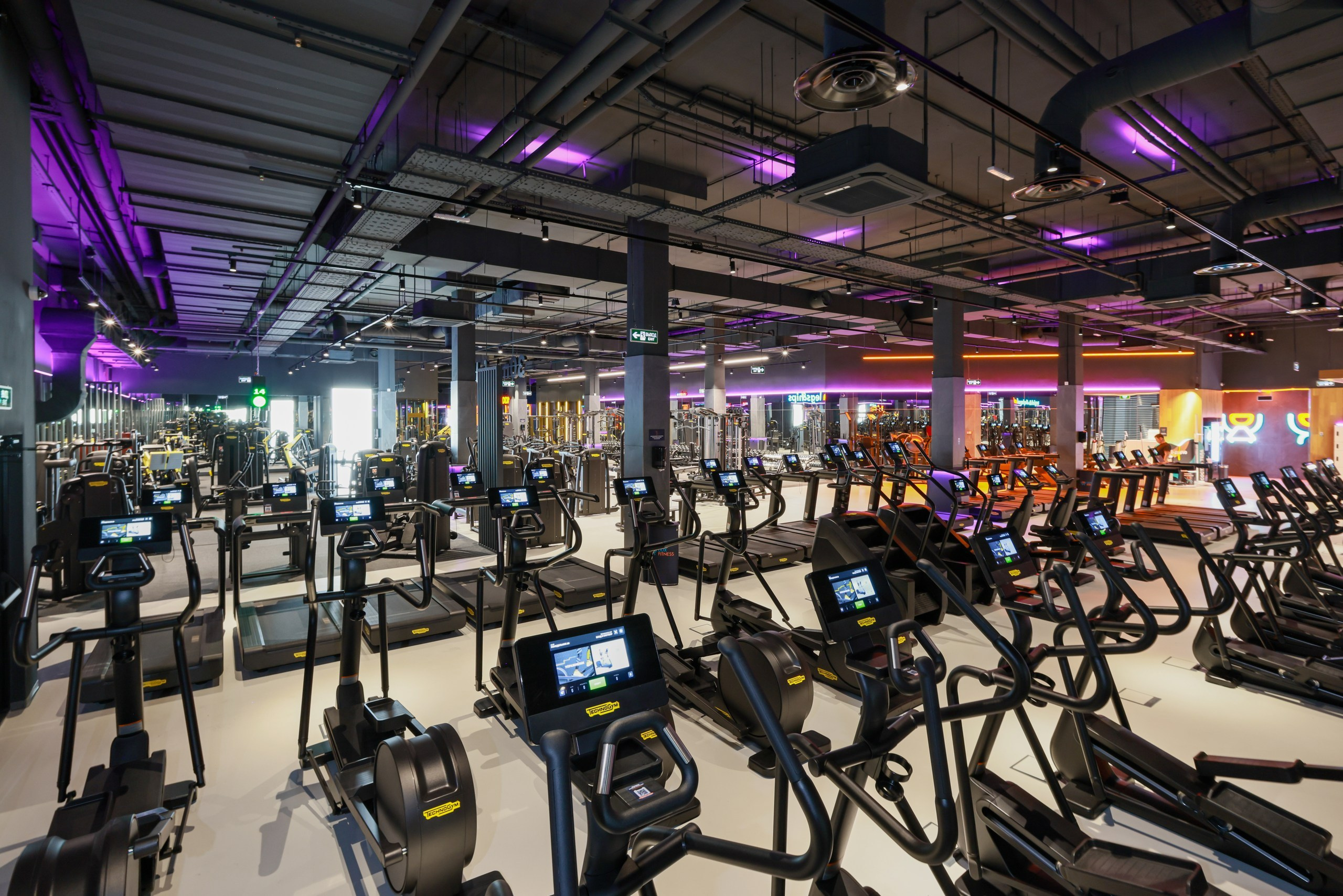 DDX Fitness. Фотограф в Туле Крупский АнДРей. Фотостудия «КАДР71» в Туле