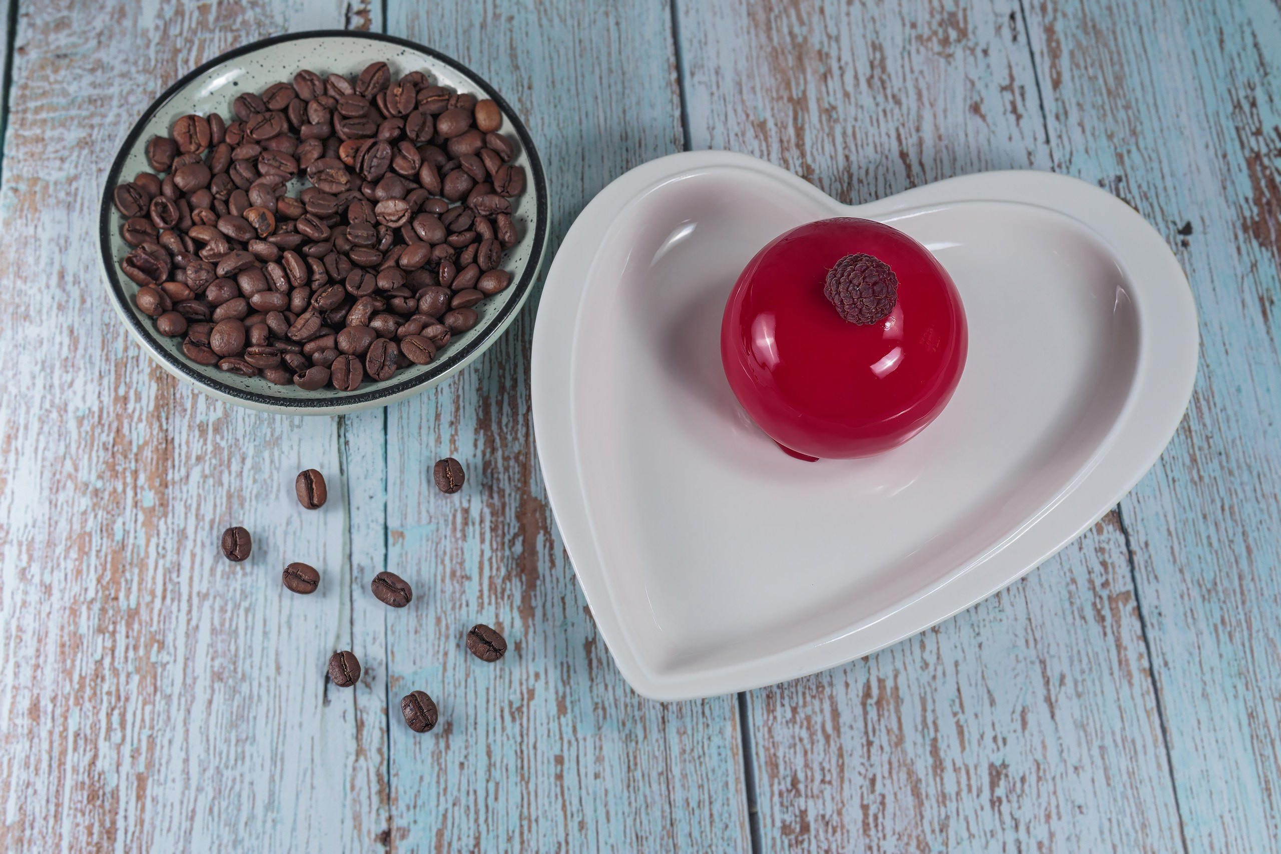 пирожное в кофейне-кондитерской Konfi