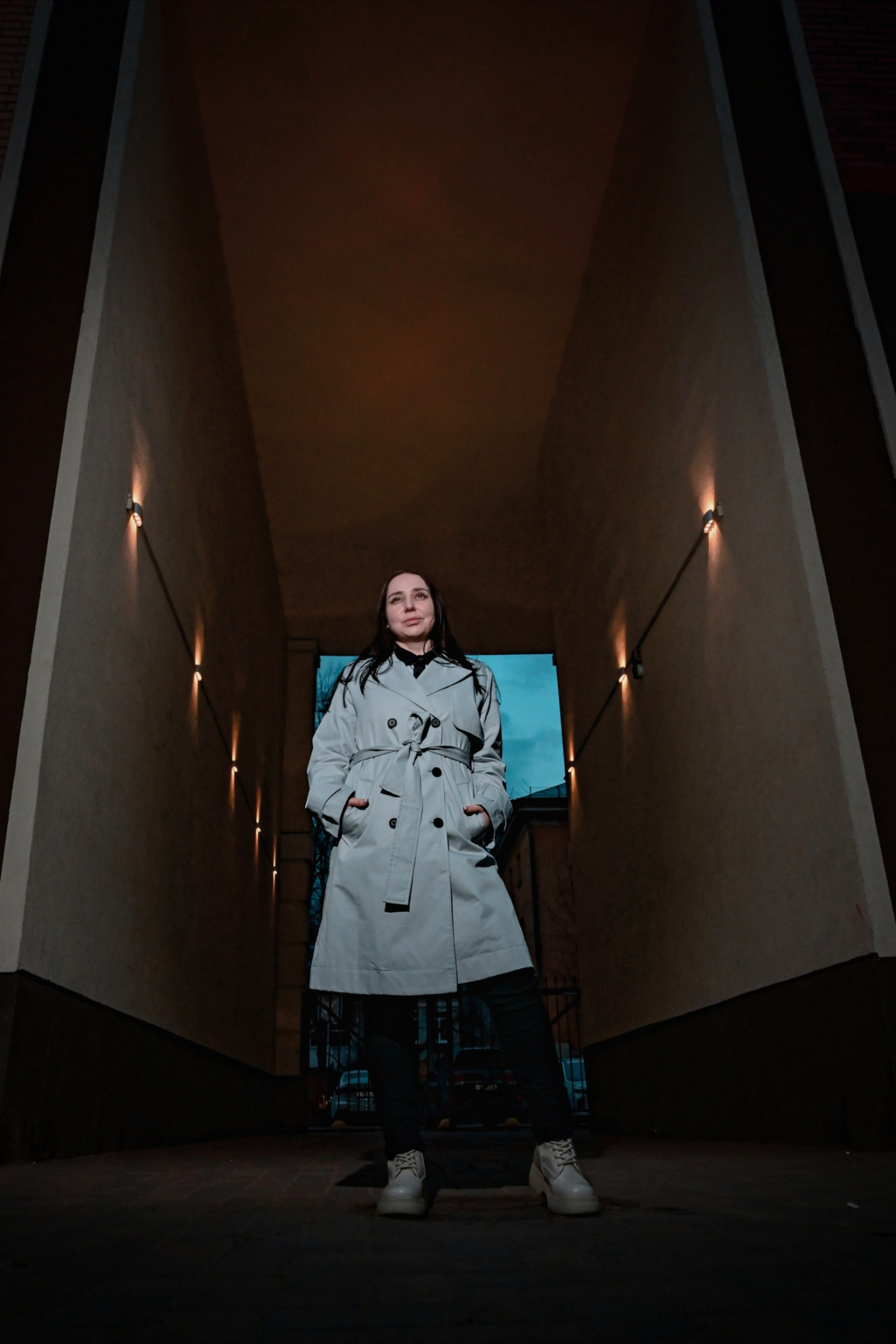 Женская фотосессия в поле с подсолнухами и ромашками. Фотограф в Ярославле Владимир Летуновский