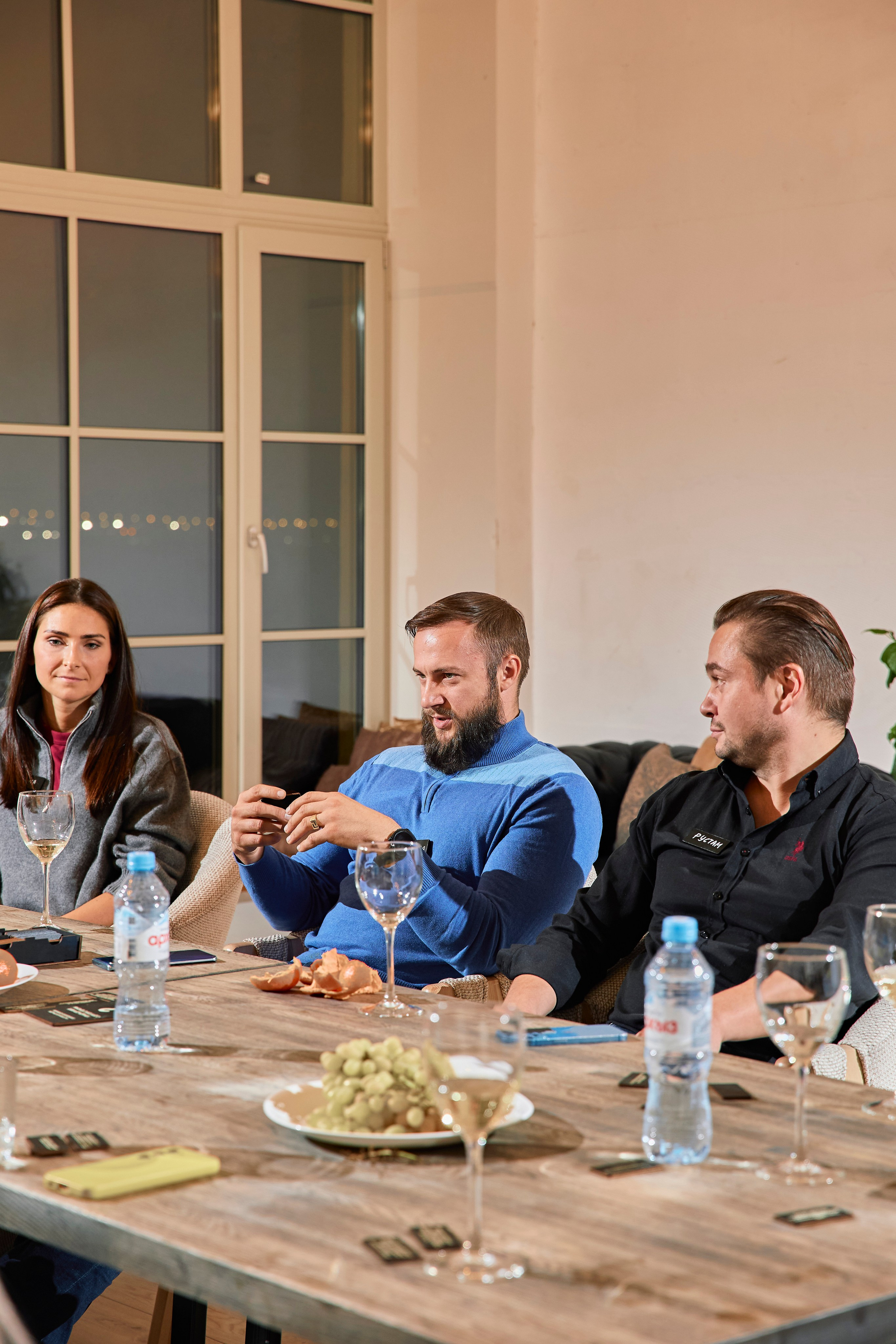 Дискуссионный клуб. Фотограф Александра Иванова