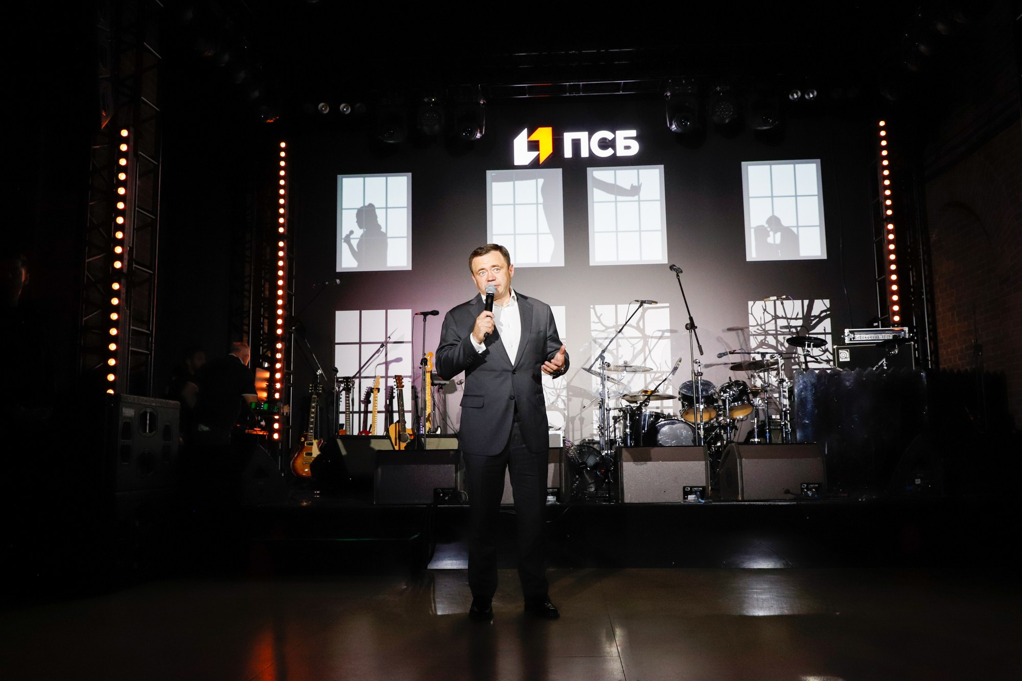 Бизнес-приём ПСБ в рамках ПМЭФ. Фотограф Дарья Попова