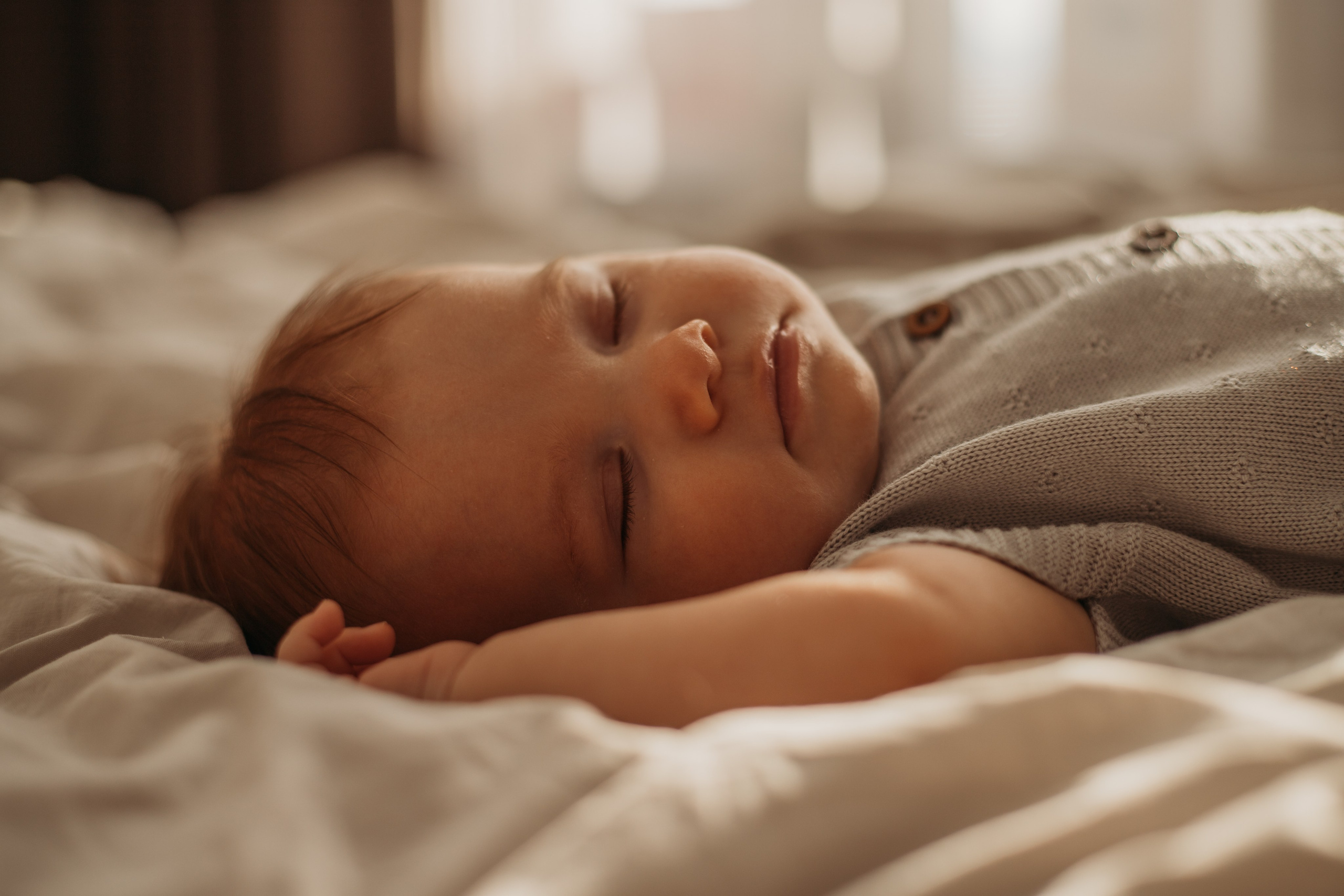 Домашняя съемка семьи Ксении. Венера Гайн. Репортажный фотограф  Тюмень. Обучение фотографии с 0