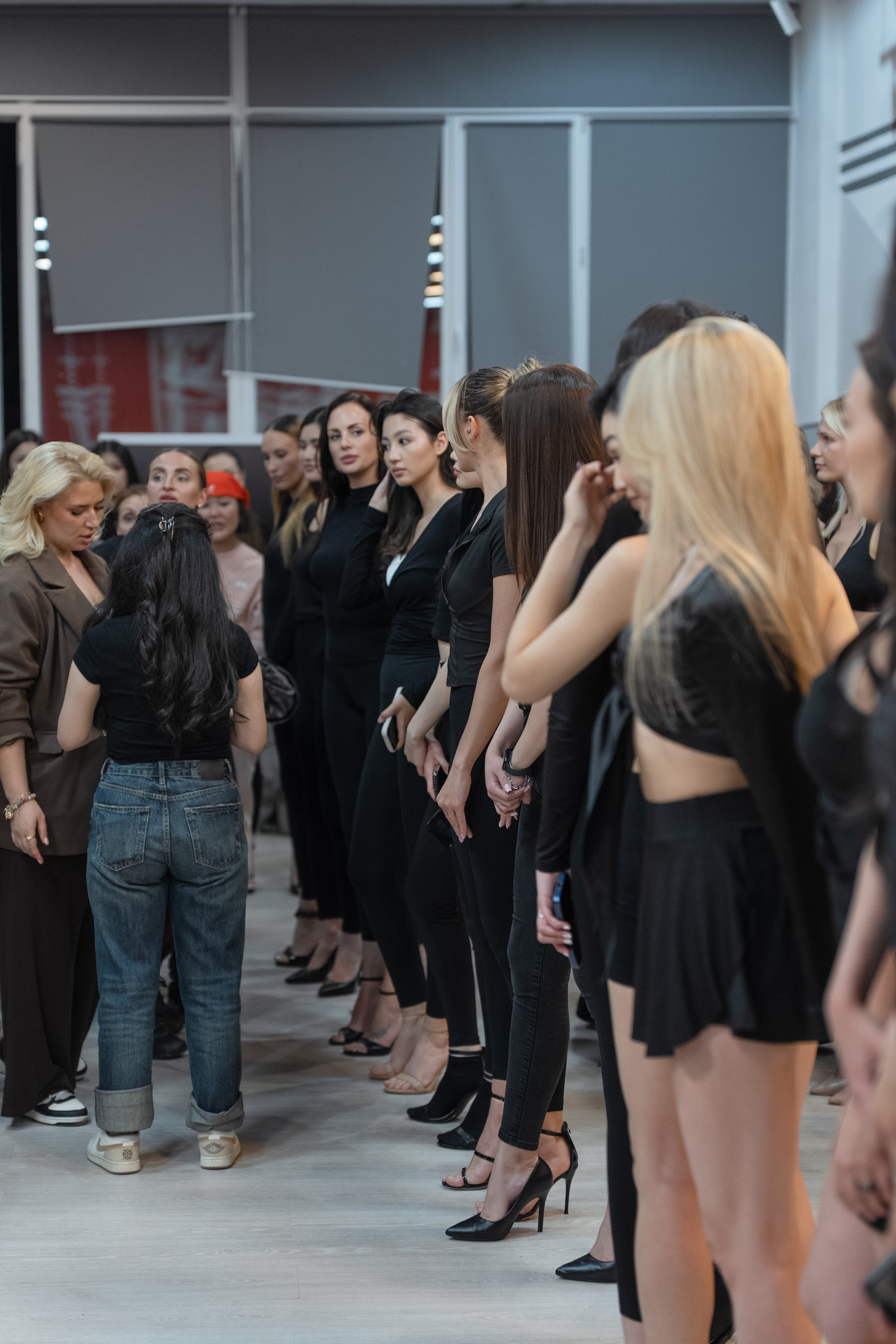 Casting. Сайт Алматинского НЮ АРТ, будуар и фэшн фотографа Дениса Карпенко
