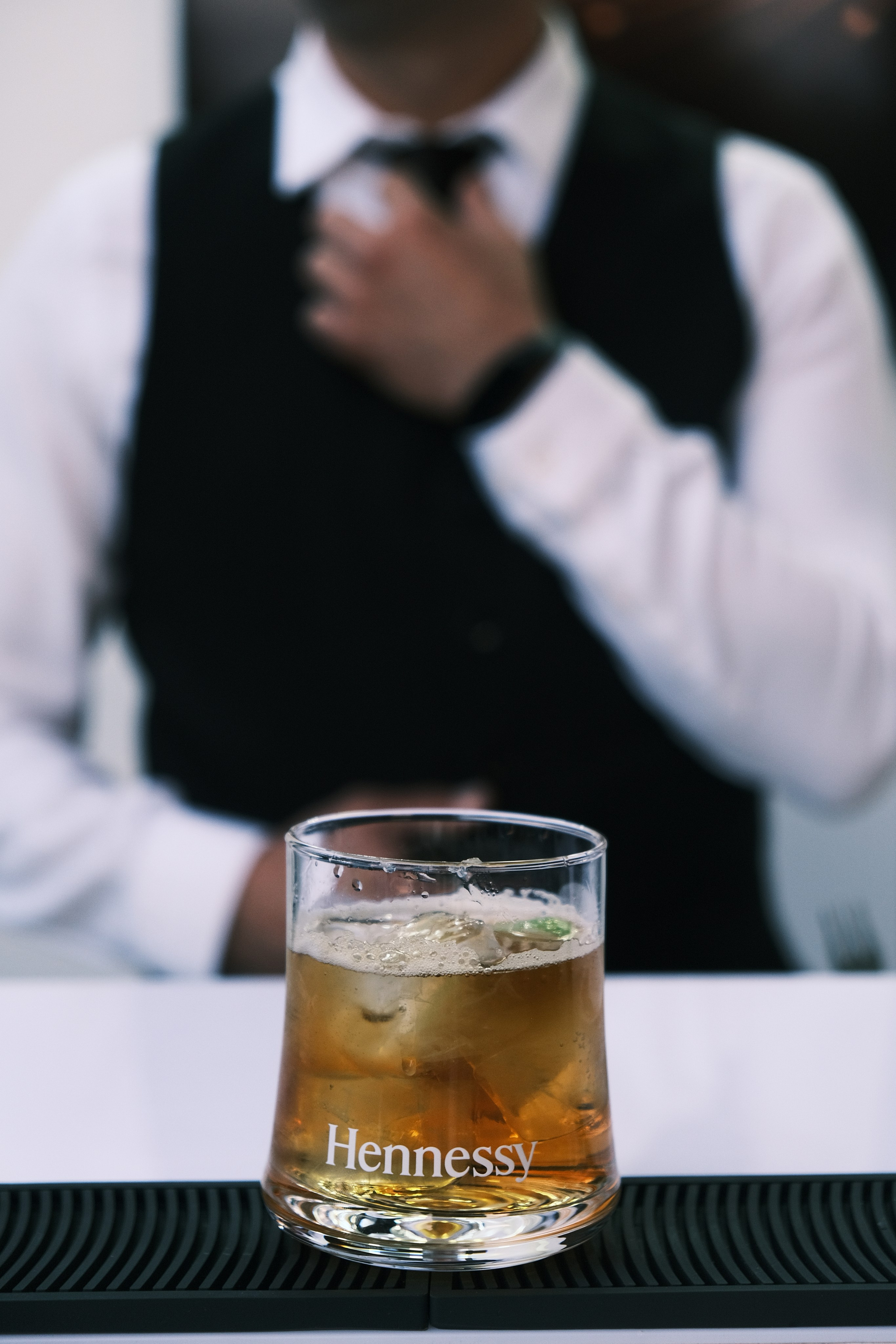 Репортажи. Портреты и репортажные съемки с душой: ваш уникальный момент в объективе Руфата, профессионального фотографа Алматы