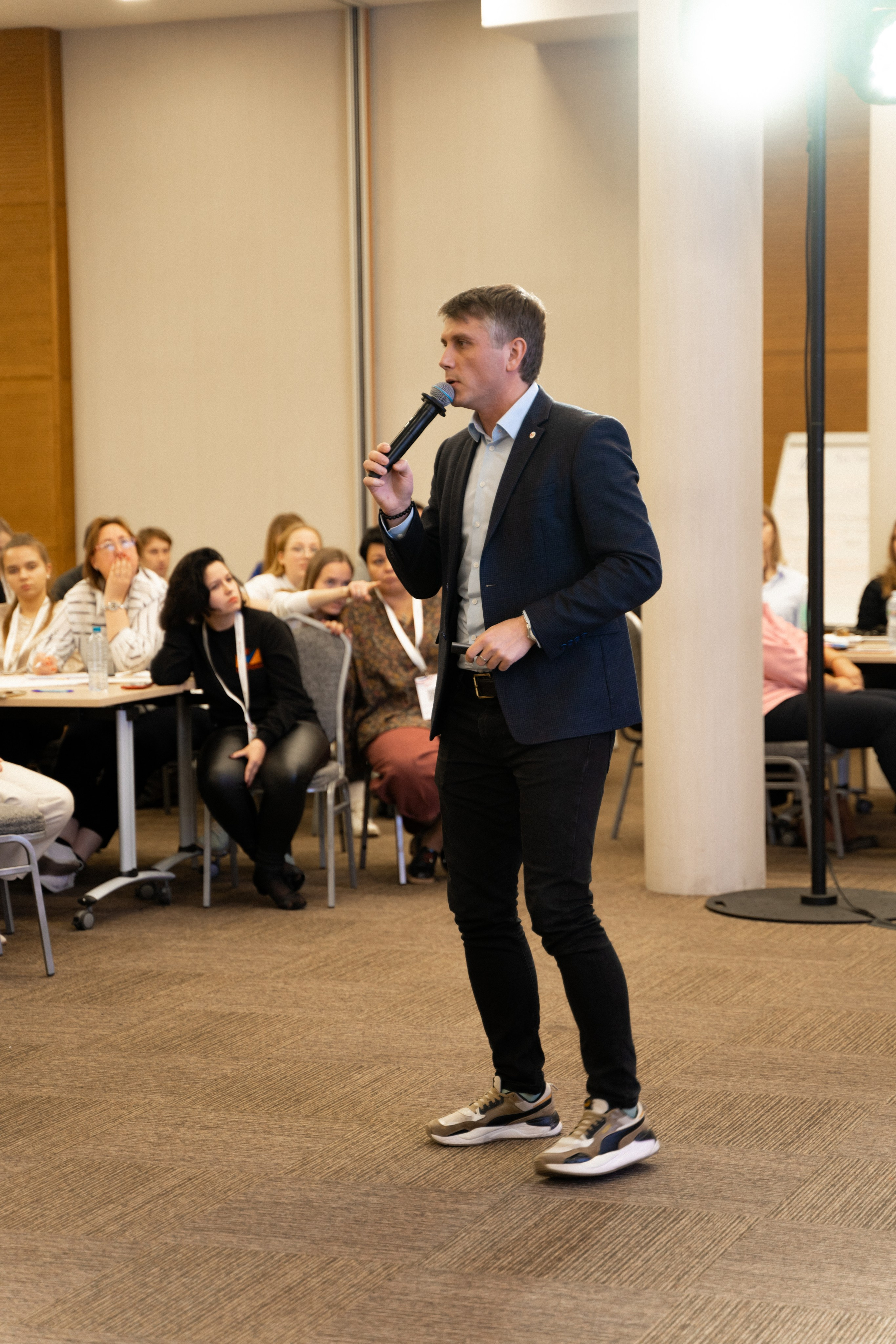 Окружной семинар в сфере профилактики от Росмолодежи в Амаксе 2024. Фотограф Надежда Погребняк | Рязань | Москва