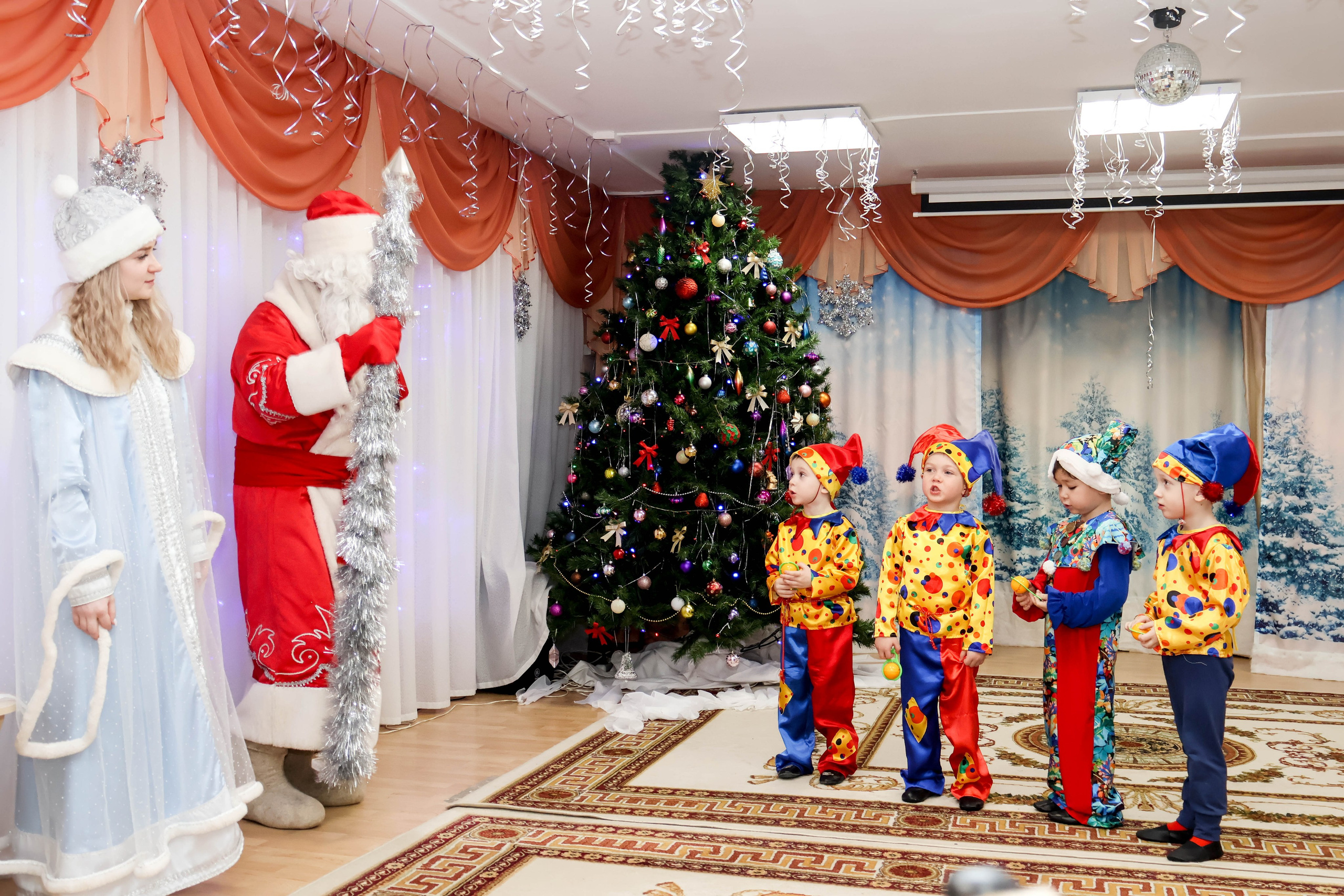 Новогодний утренник гр. «Радуга». Виктория Шишкова свадебный фотограф Москва и МО (Балашиха, Щелково)