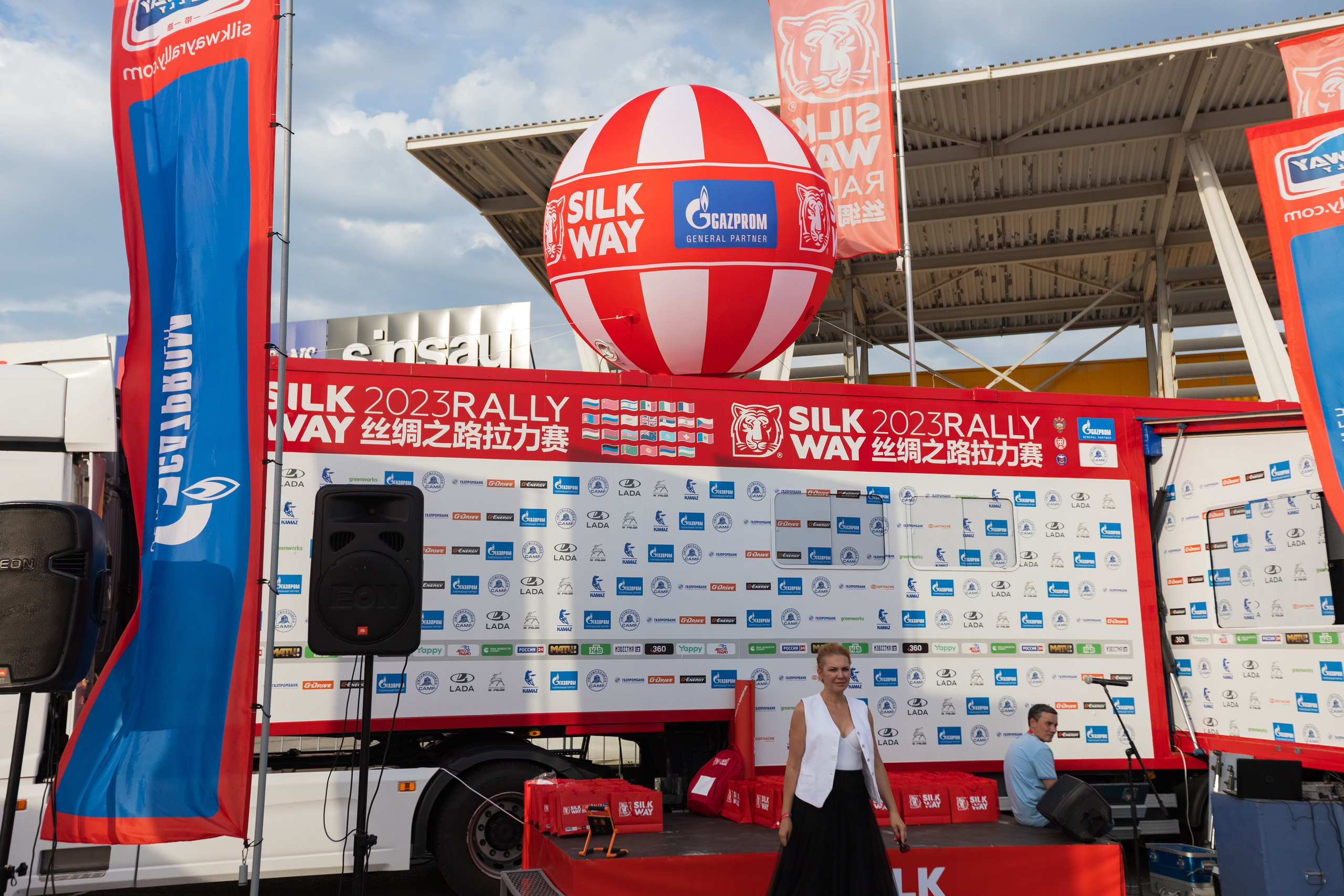 БРЕНДИРОВАНИЕ ТРАНСПОРТНЫХ СРЕДСТВ. Портфолио