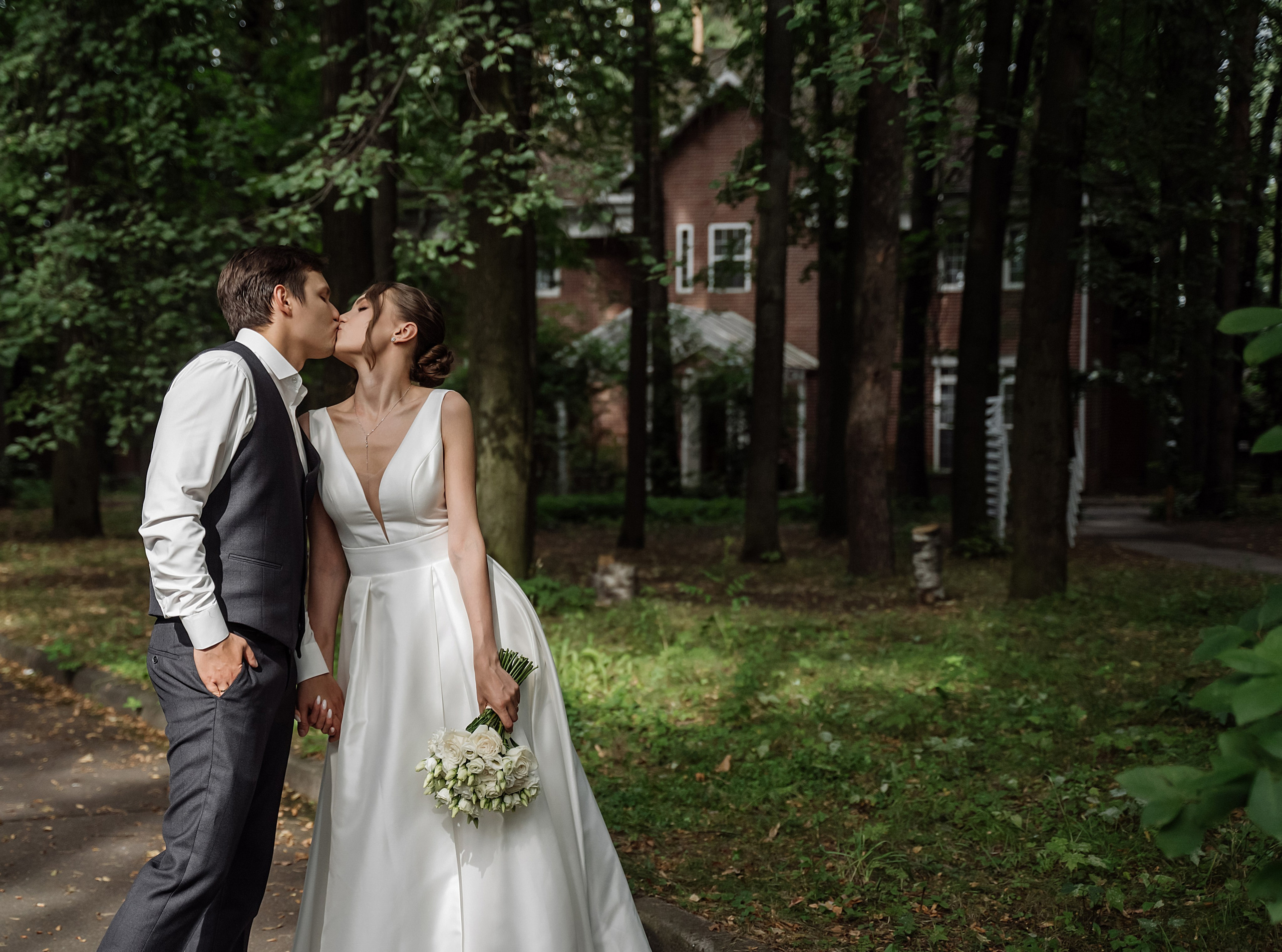 Свадьба на площадке «Дом у леса». Свадебный фотограф