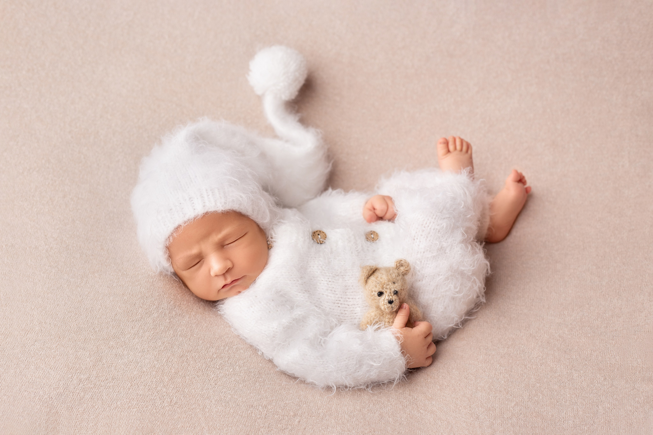 Фотограф новорожденных и детский фотограф в Радужном Васильева Елена