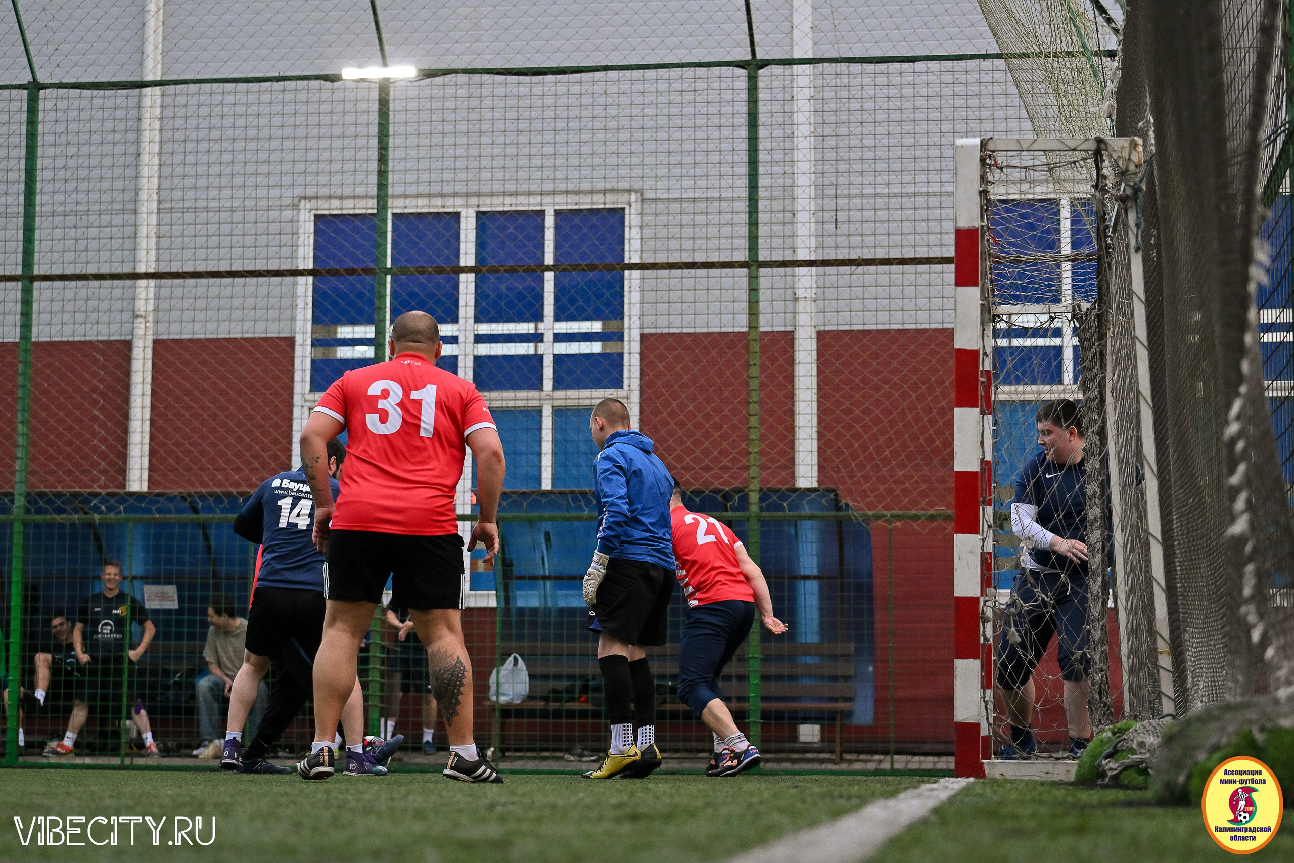 ИГРЫ МИНИ-ФУТБОЛЬНОЙ И КОРПОРАТИВНОЙ ЛИГИ. VIBECITY.RU Вайб Сити Ру Фоторепортажи Фотоотчеты Калининград