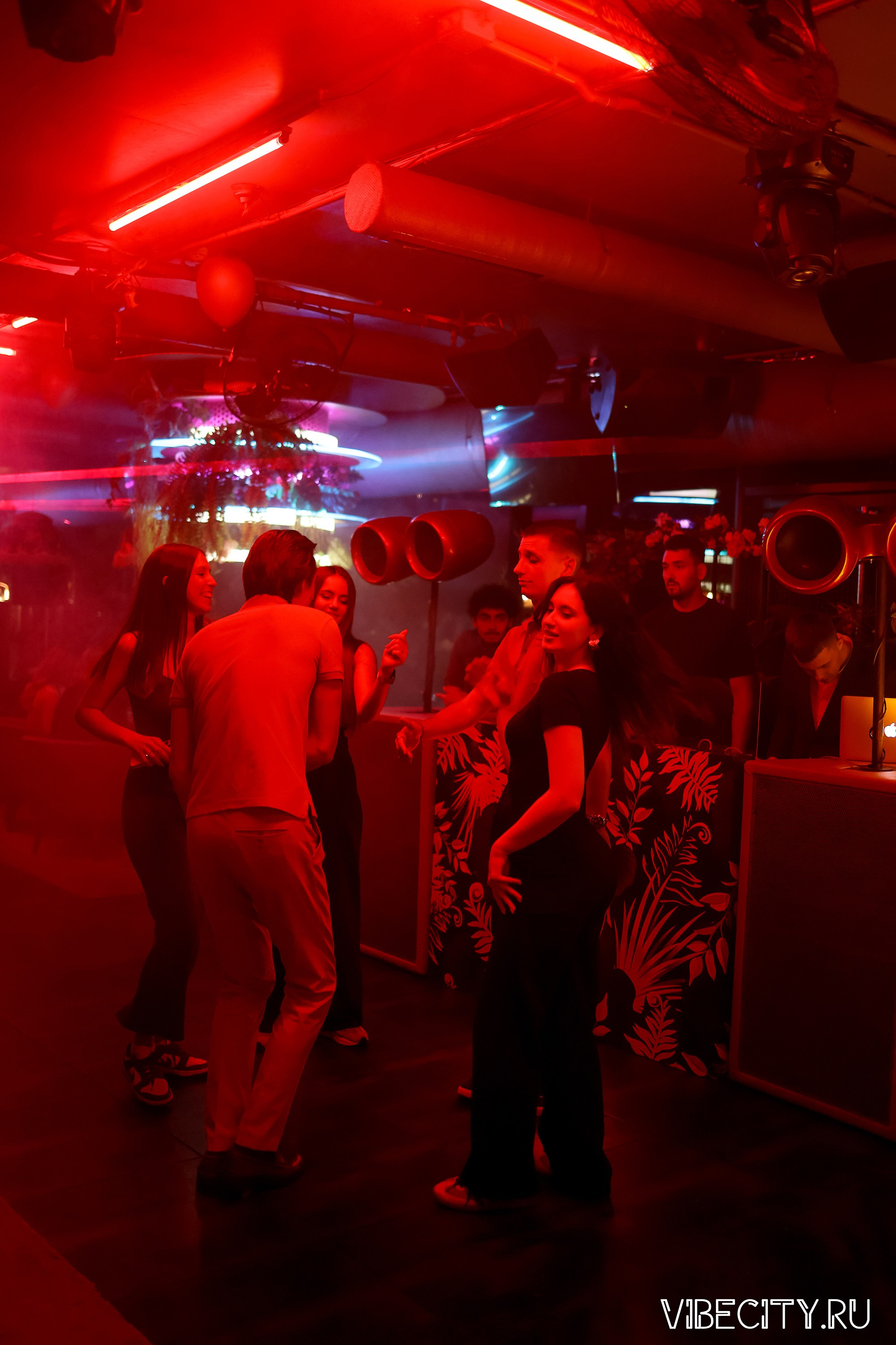 DOUBLE U. VIBECITY.RU Вайб Сити Ру Фоторепортажи Фотоотчеты Калининград