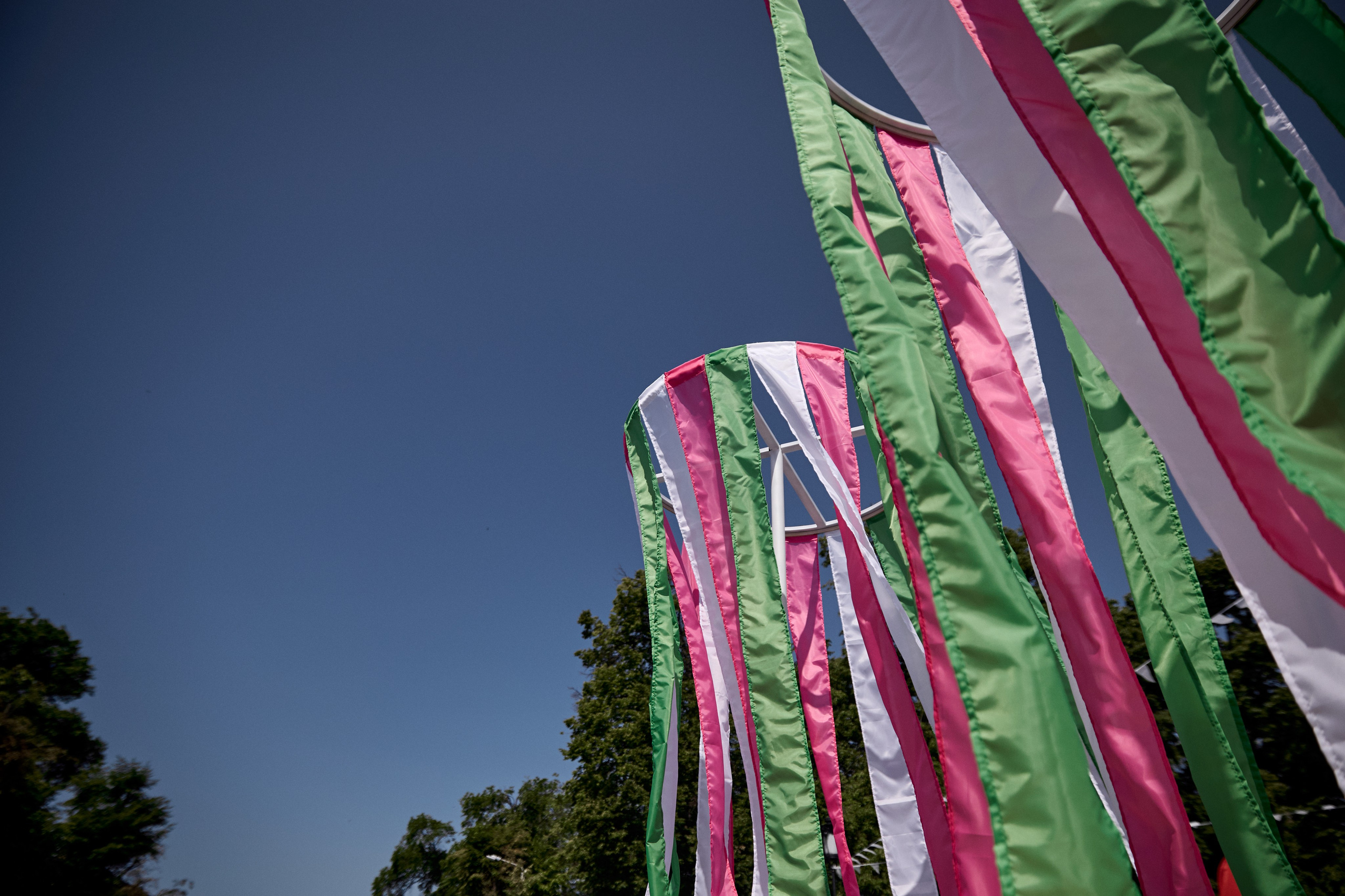 Солнечный ритм Фестиваля. Студия декора НикитинаДекор — оформление мероприятий в Ульяновске. Профессиональное создание эксклюзивных декораций