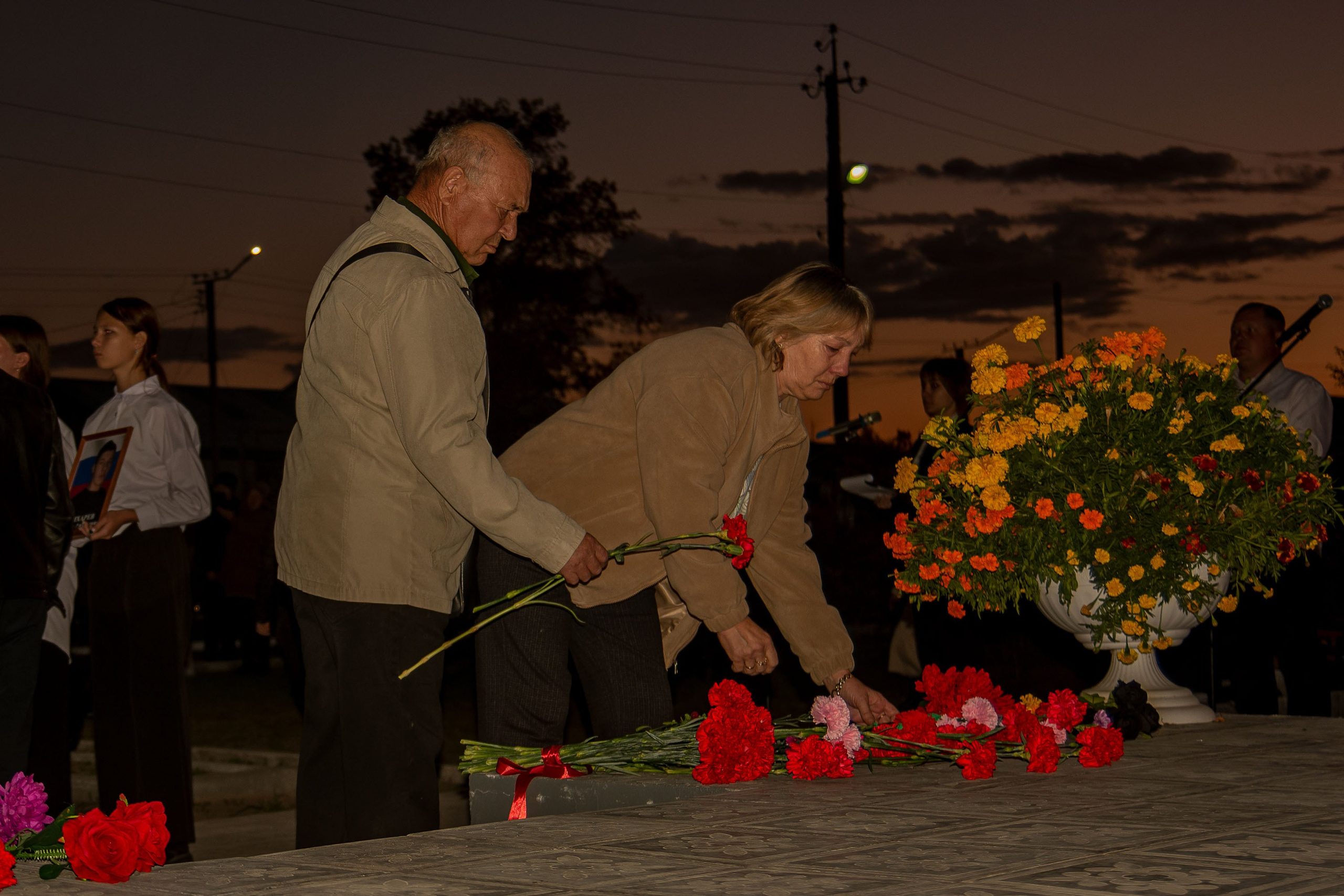 Открытие Памятника. Фотограф широкого профиля Чита-Цасучей