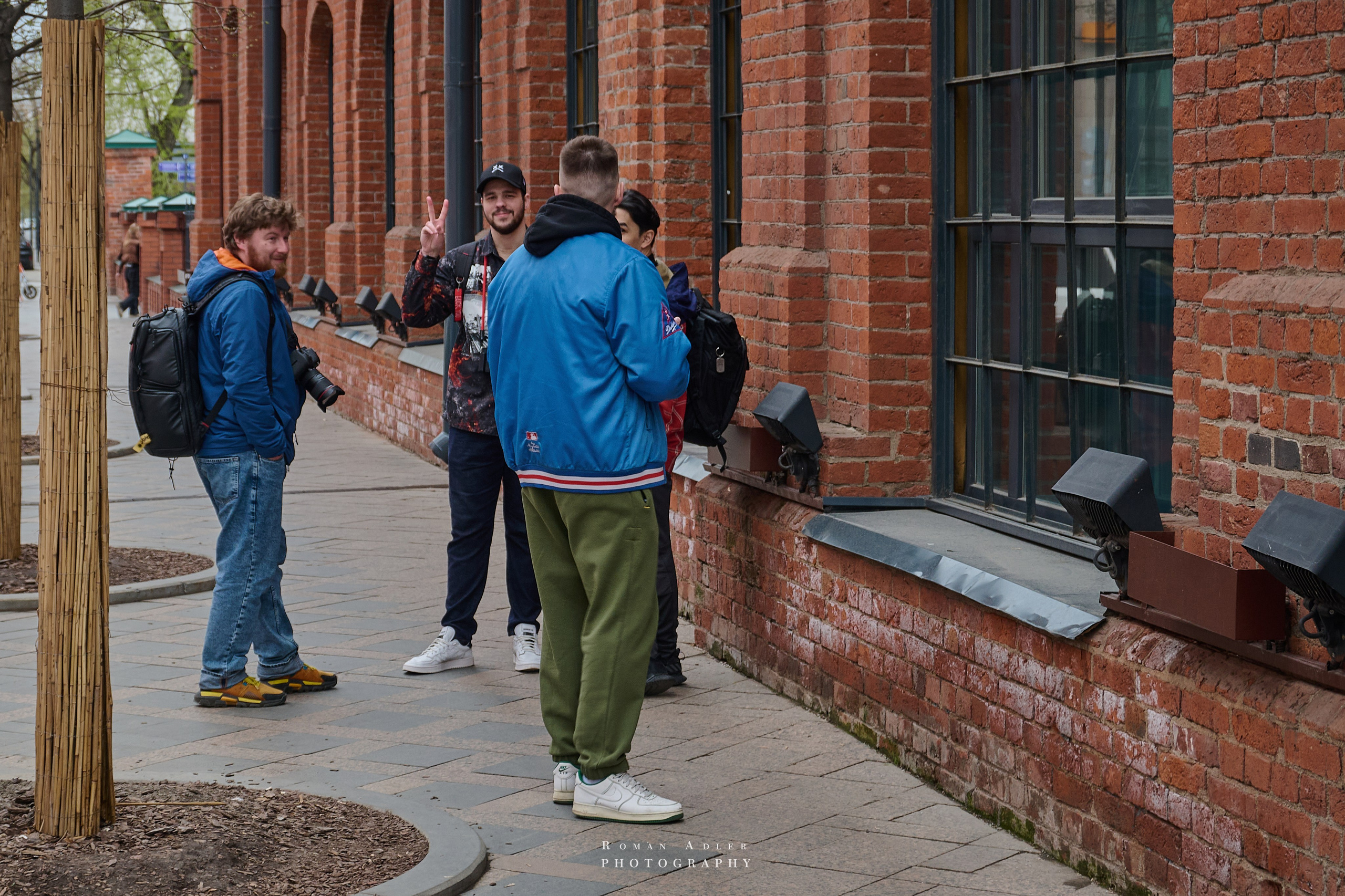 Уличный драйв!. Фотограф Роман Адлер
