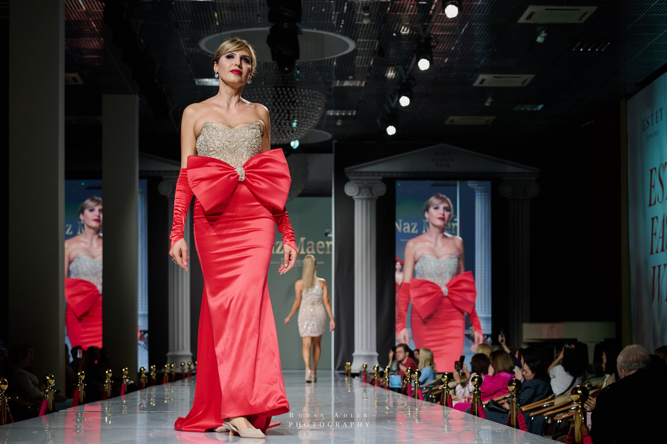 ESTET FASHION WEEK ВЕСНА — 2025. Фотограф Роман Адлер