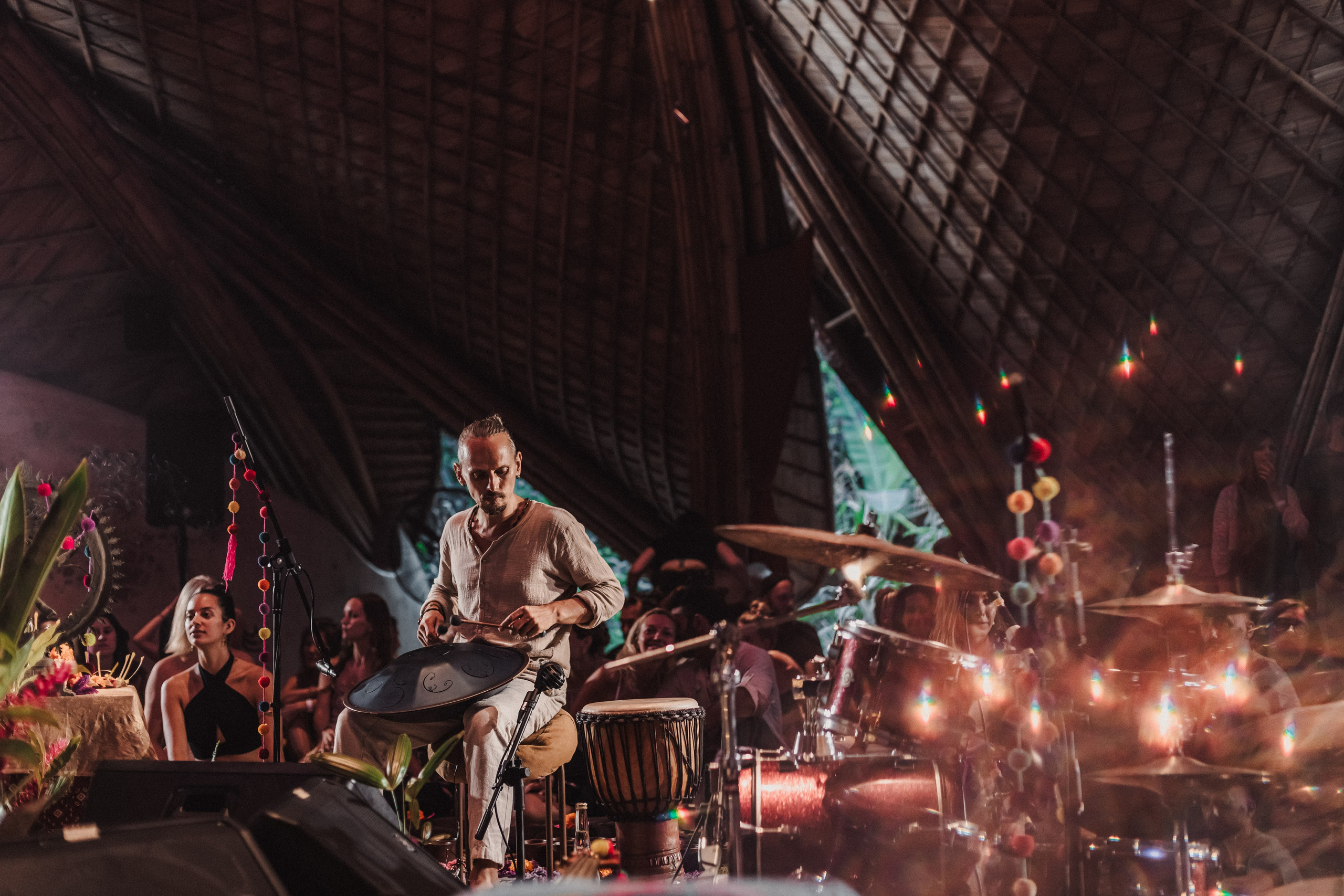 Hanuman Project kirtan at Alchemy march. Mariam Bagdasaryan