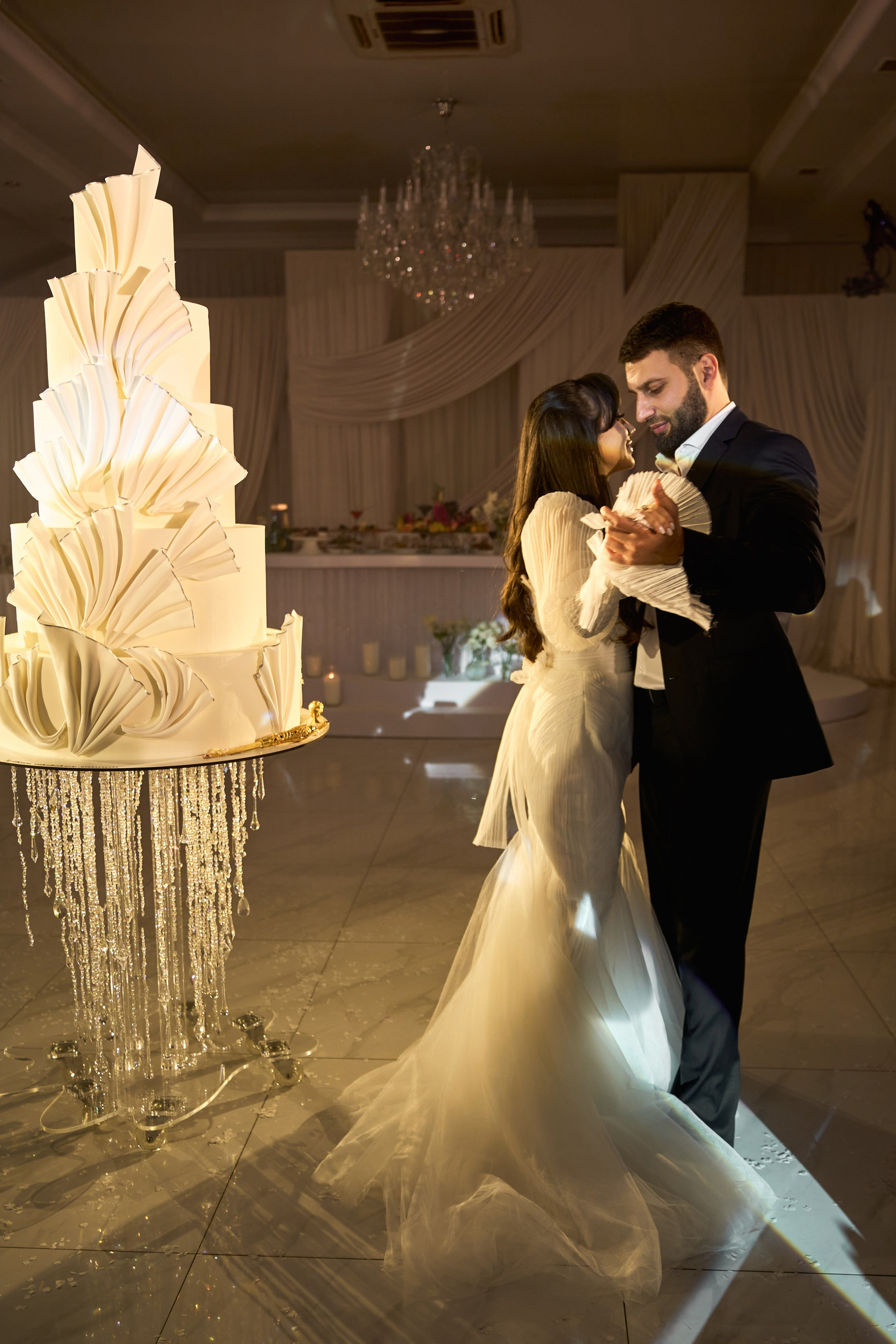 Сватовство в Краснодаре от лучших фотографов и операторов TWINS STUDIO. ТВИНС СТУДИО — лучшие свадебные фотографы и видеографы в Краснодаре