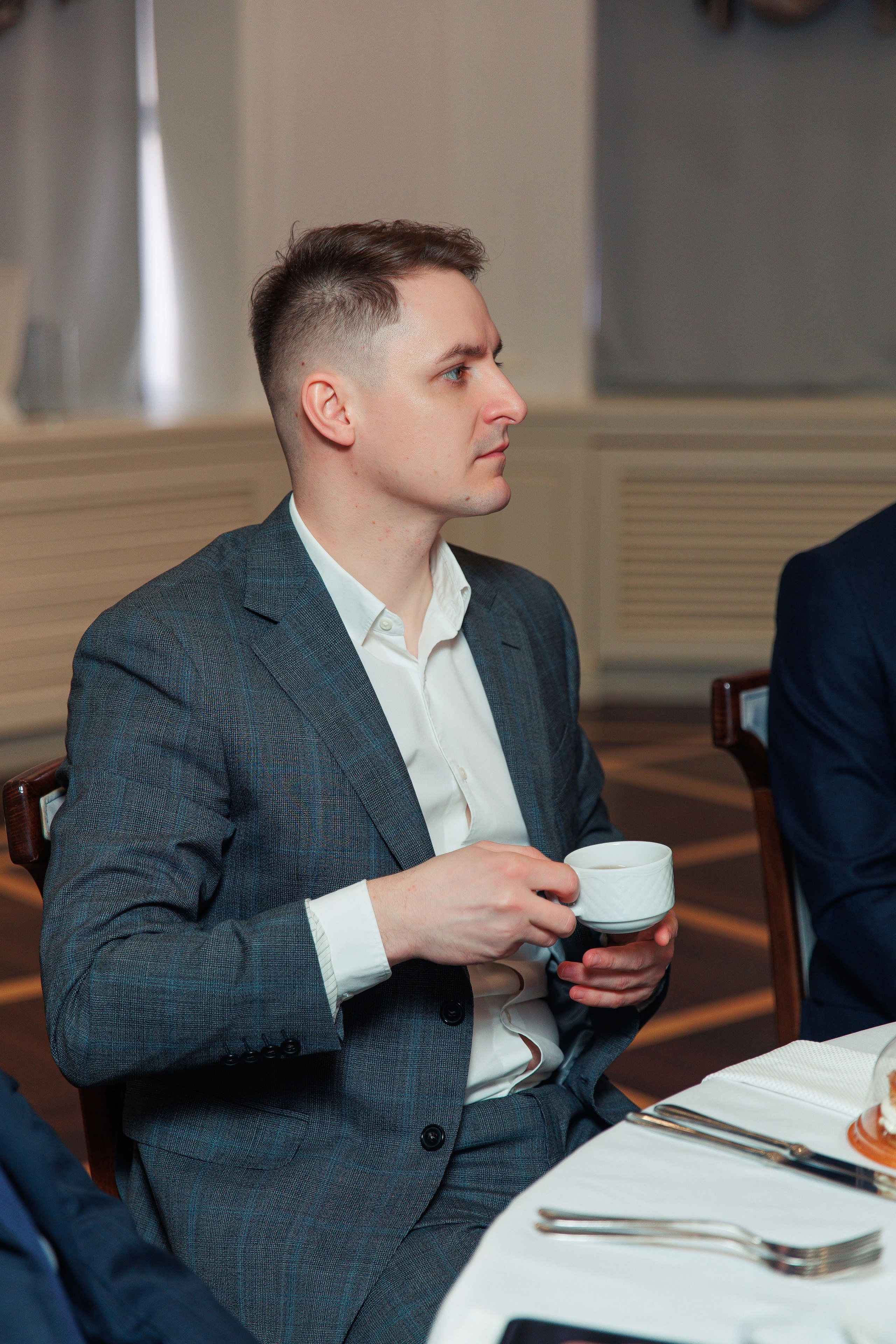 Бизнес-завтрак от Газпромбанка. Репортажный и свадебный фотограф в Уфе Павел Кожевников