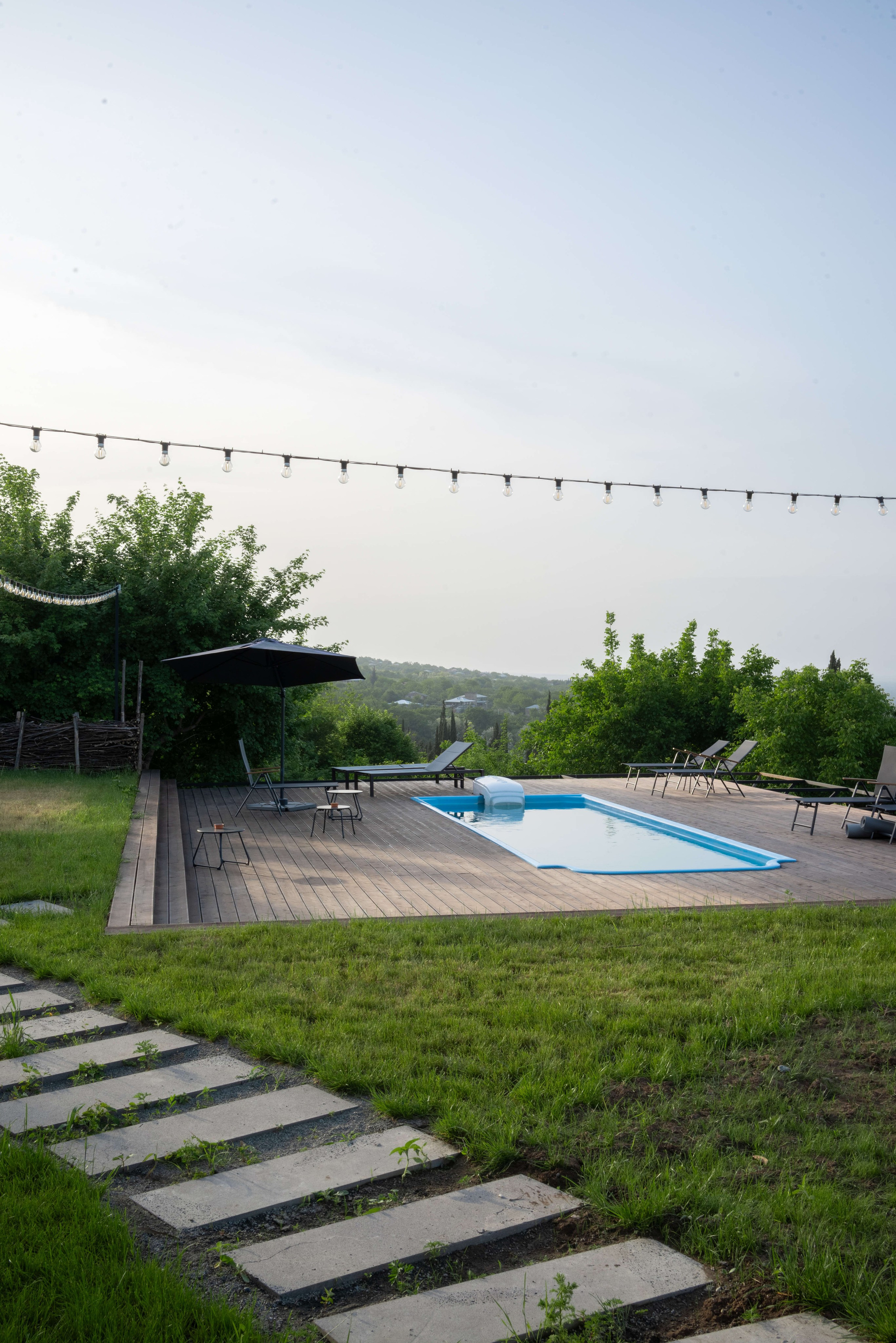 Съемка отеля Horizons. Портретный и свадебный фотограф в Тбилиси • xeniqo