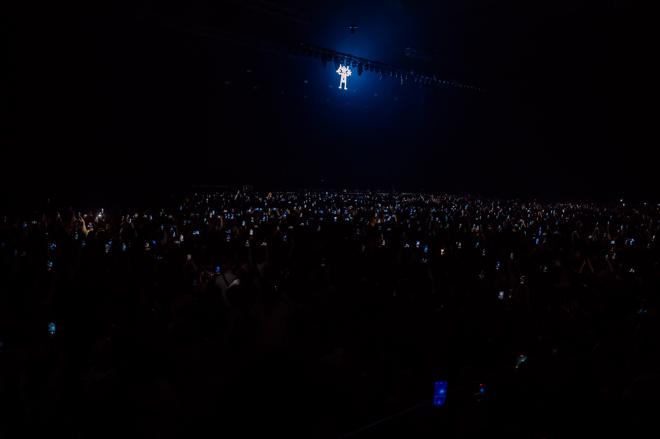 Руки вверх в Ледовом Дворце 15.11.2025. Детский фотограф, семейный фотограф и репортажи в Кемерово