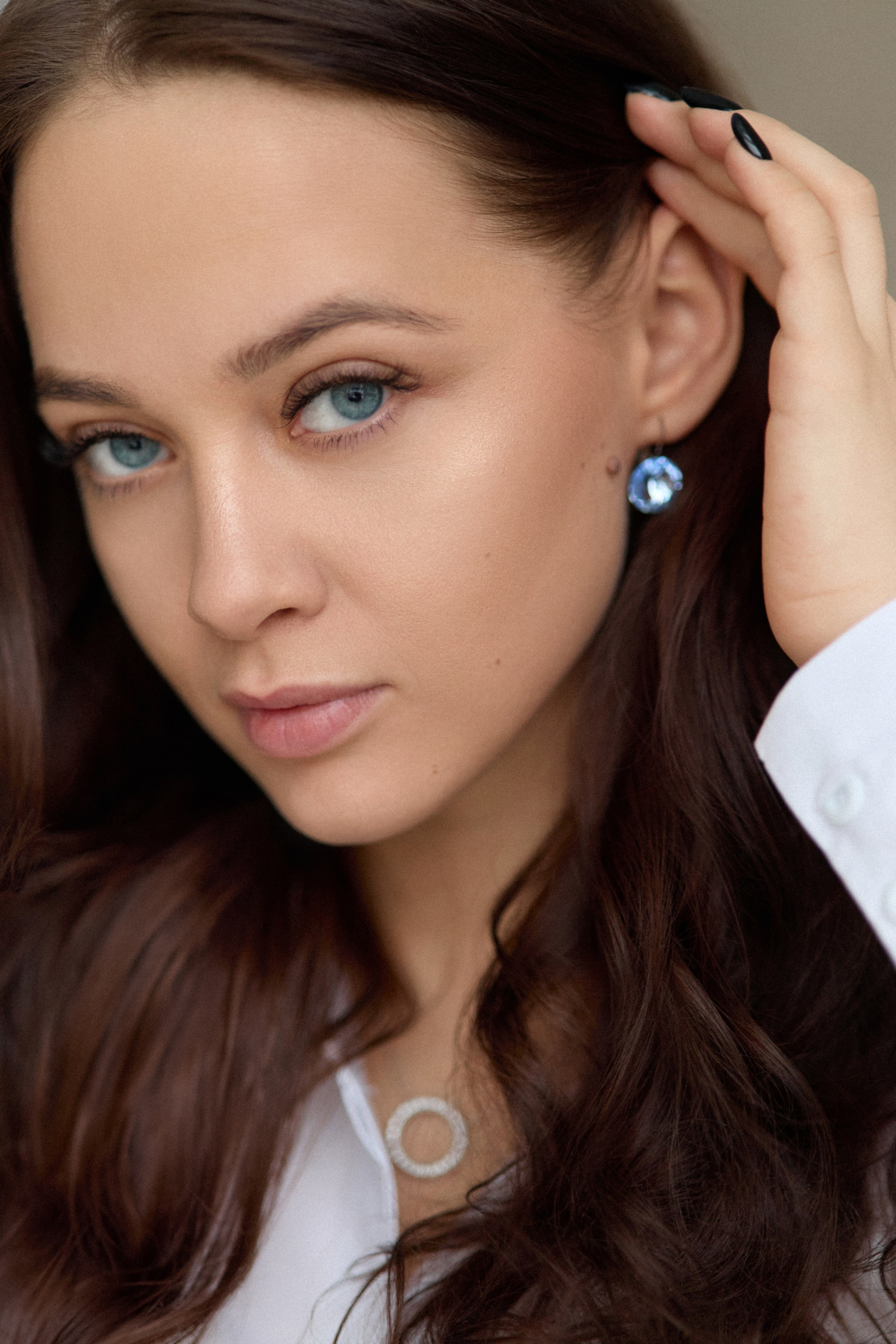 Семейная съемка в фотостудии. Сестры Карабаза. Фотографы и ретушеры в Москве и Санкт-Петербурге