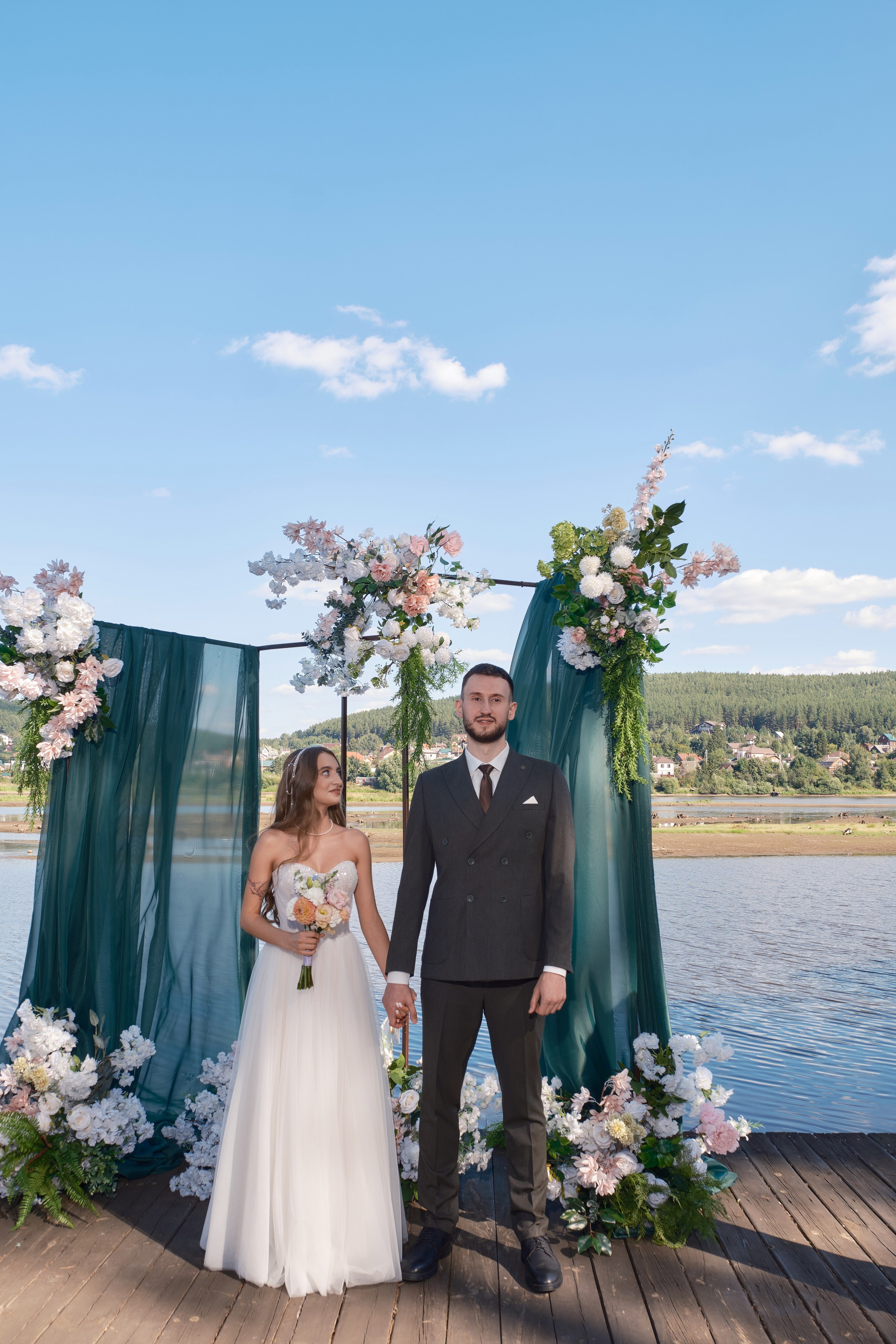 АРТЕМ И ЕКАТЕРИНА. Свадебный фотограф в Екатеринбурге Соседков Евгений