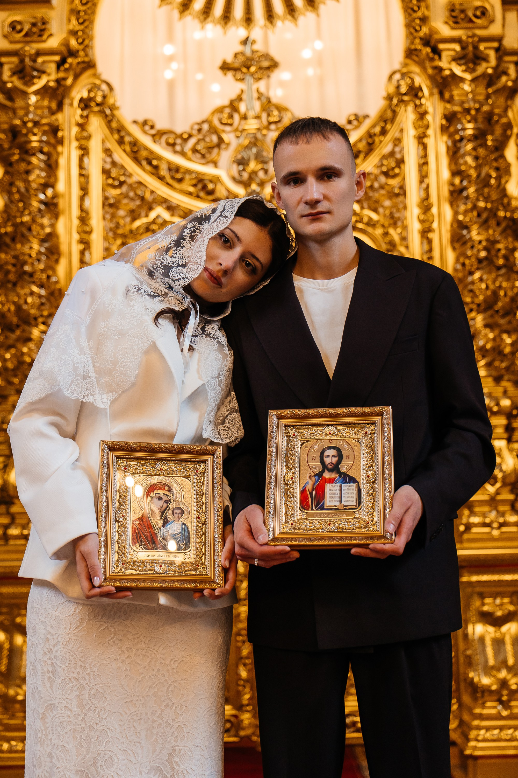 Венчание в Свято-Екатерининском Соборе. Свадебный фотограф Виолетта Сидельникова. Краснодар, Россия, Беларусь, Европа