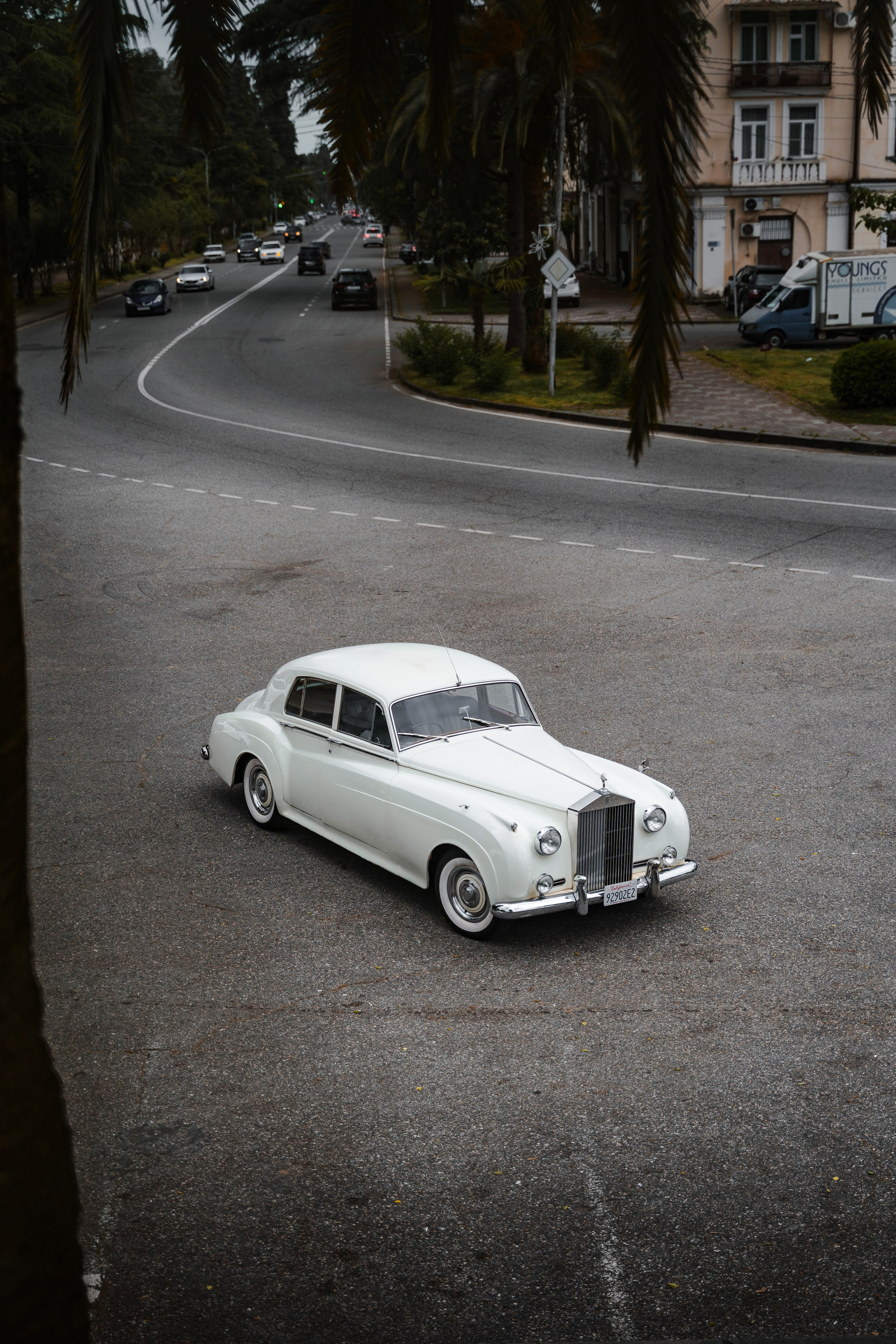 Rolls Royce Silver Cloud in Suhumi. Автомобильный и просто лучший фотограф в Сочи Nikita No Name