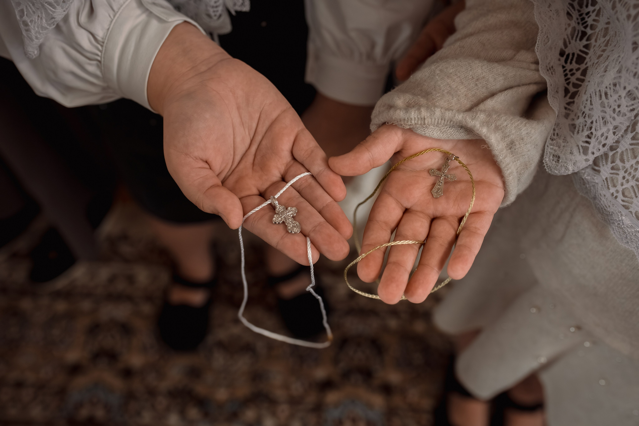 Крещение сестрёнок в храме священномученика Ермогена. Фотограф на Крещение и Венчание в Ташкенте