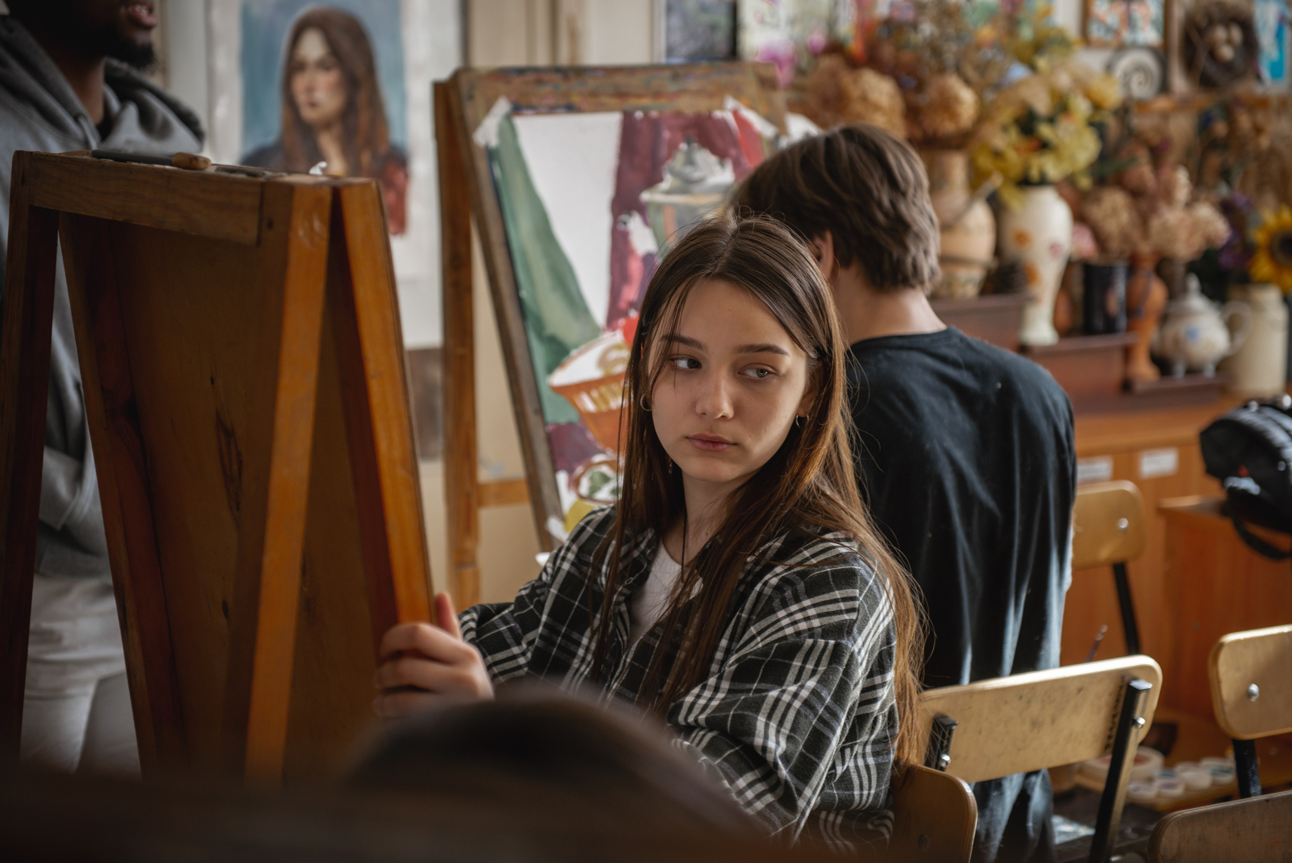 В мастерской. Фотограф Алёна Липатова. Репортаж. Портрет. Москва