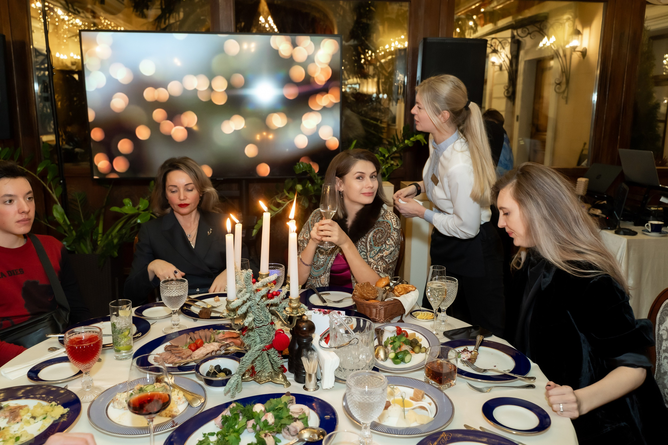 Юбилей Ольги. Фотограф Герман Локоцкий, семейные фотосессии в Санкт-Петербурге