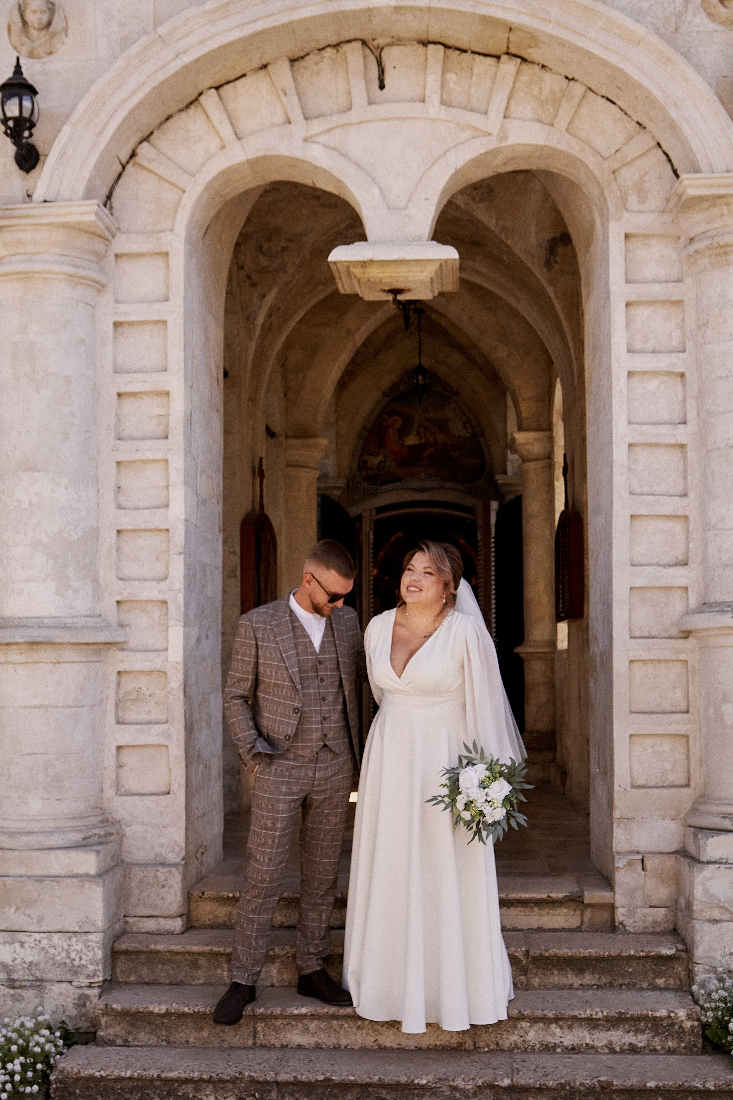 Алевтина и Дмитрий. Владимирский храм. Фотограф лавстори Москва/МО Приятелева Ангелина