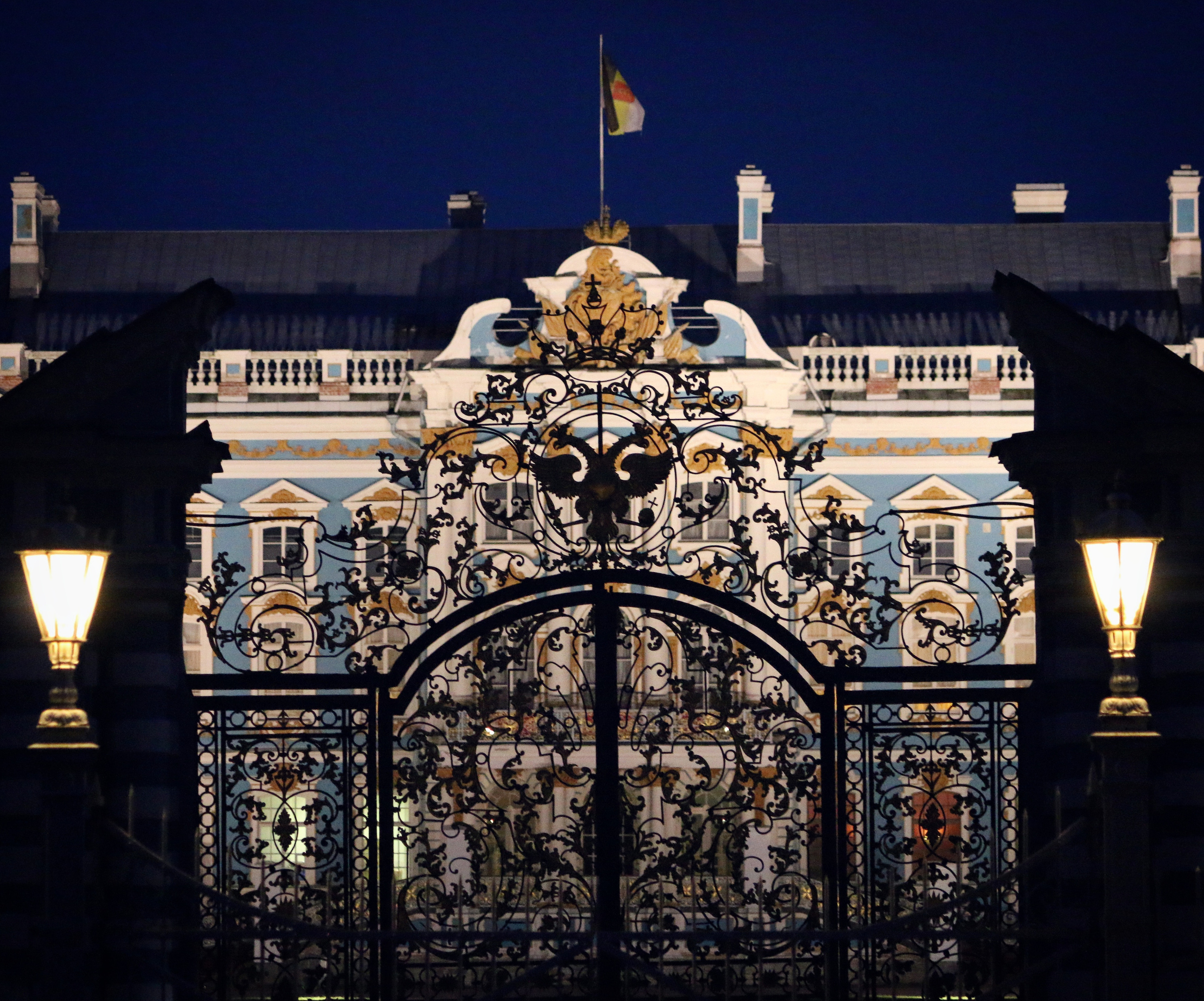 ЛУЧШИЙ ГОРОД ЗЕМЛИ. Семейный и свадебный фотограф в Петербурге Евгения и Николай Шевчук