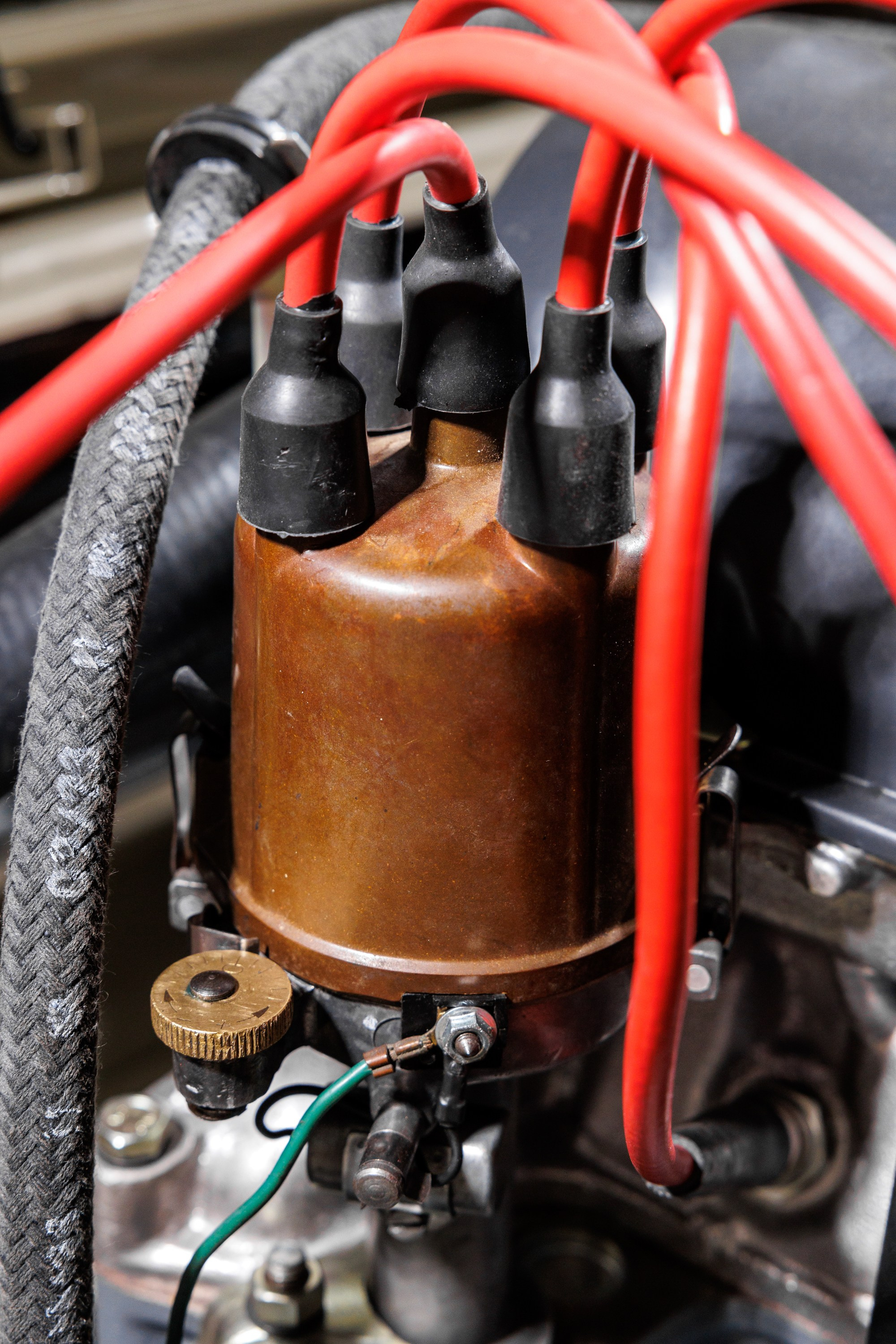 Автомобильная фотосъемка ВАЗ 2101 после реставрации в Бюро "Наследие"