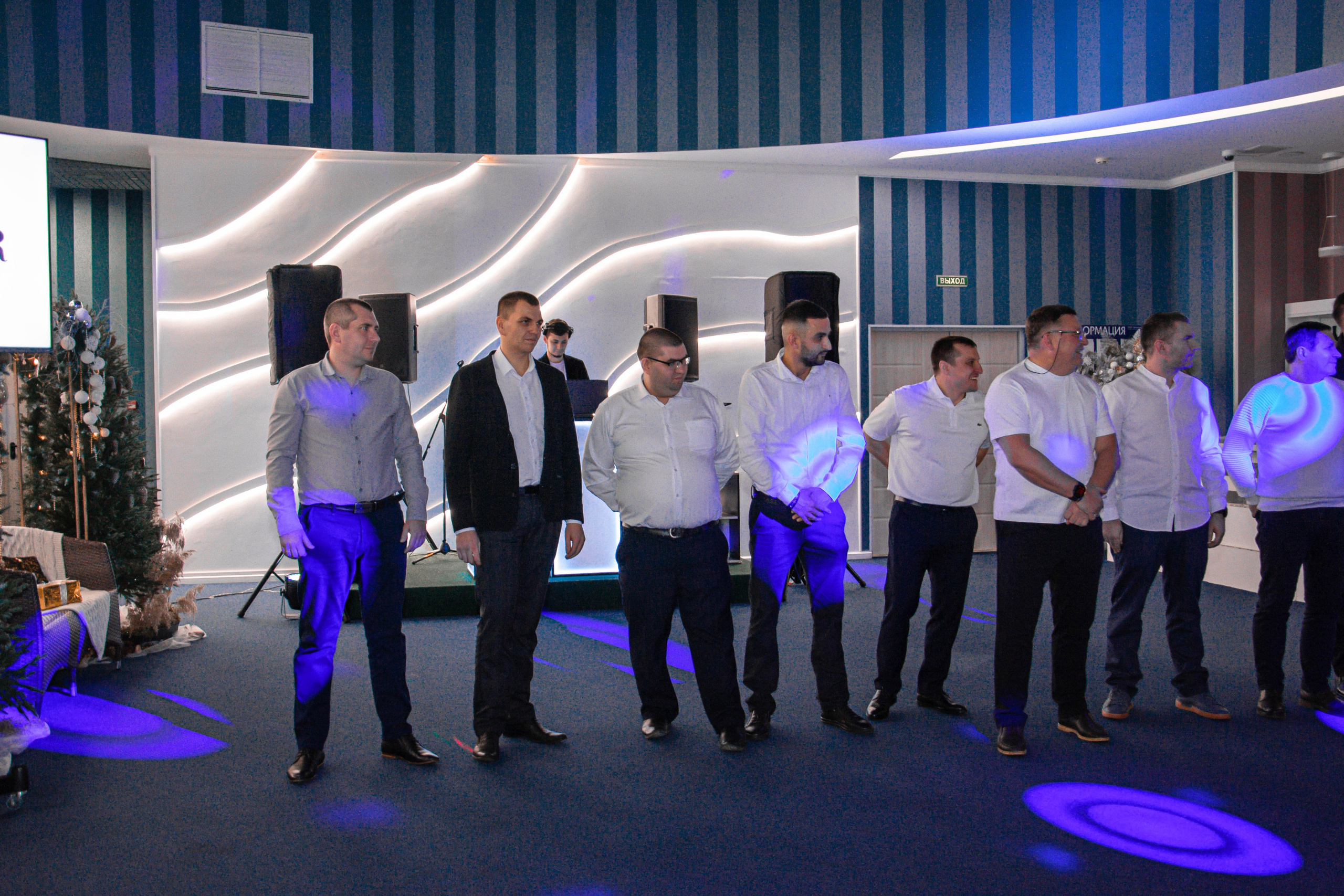 Корпоратив. Женский фотограф в Людиново и Киров