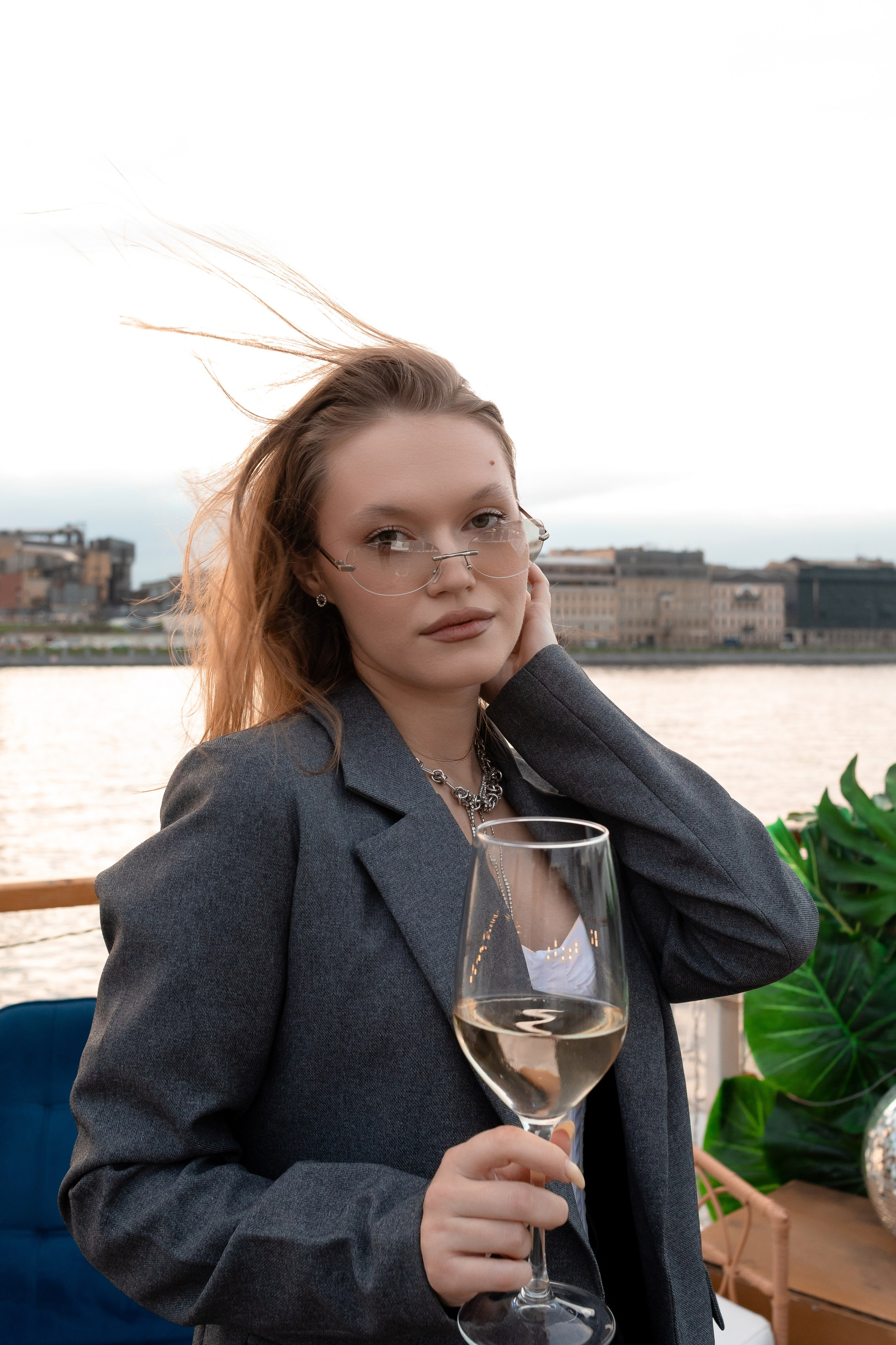 На воде. Главная